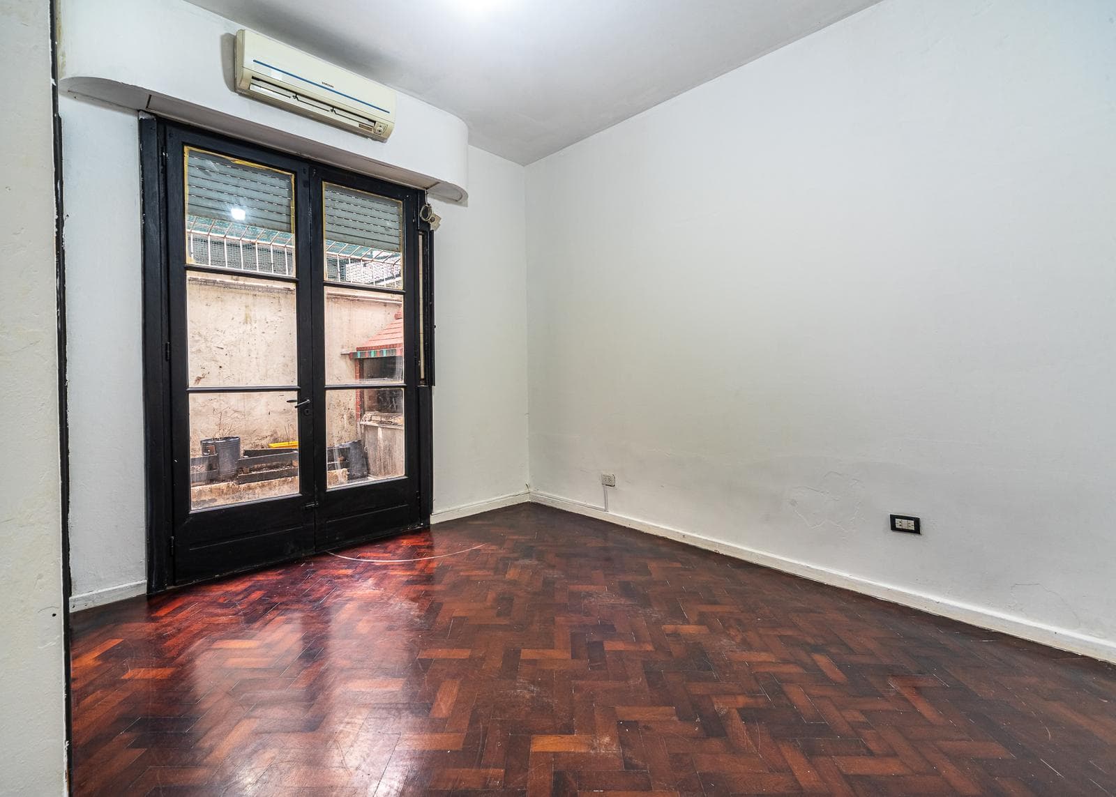 3-ROOM APARTMENT FOR SALE IN BELGRANO