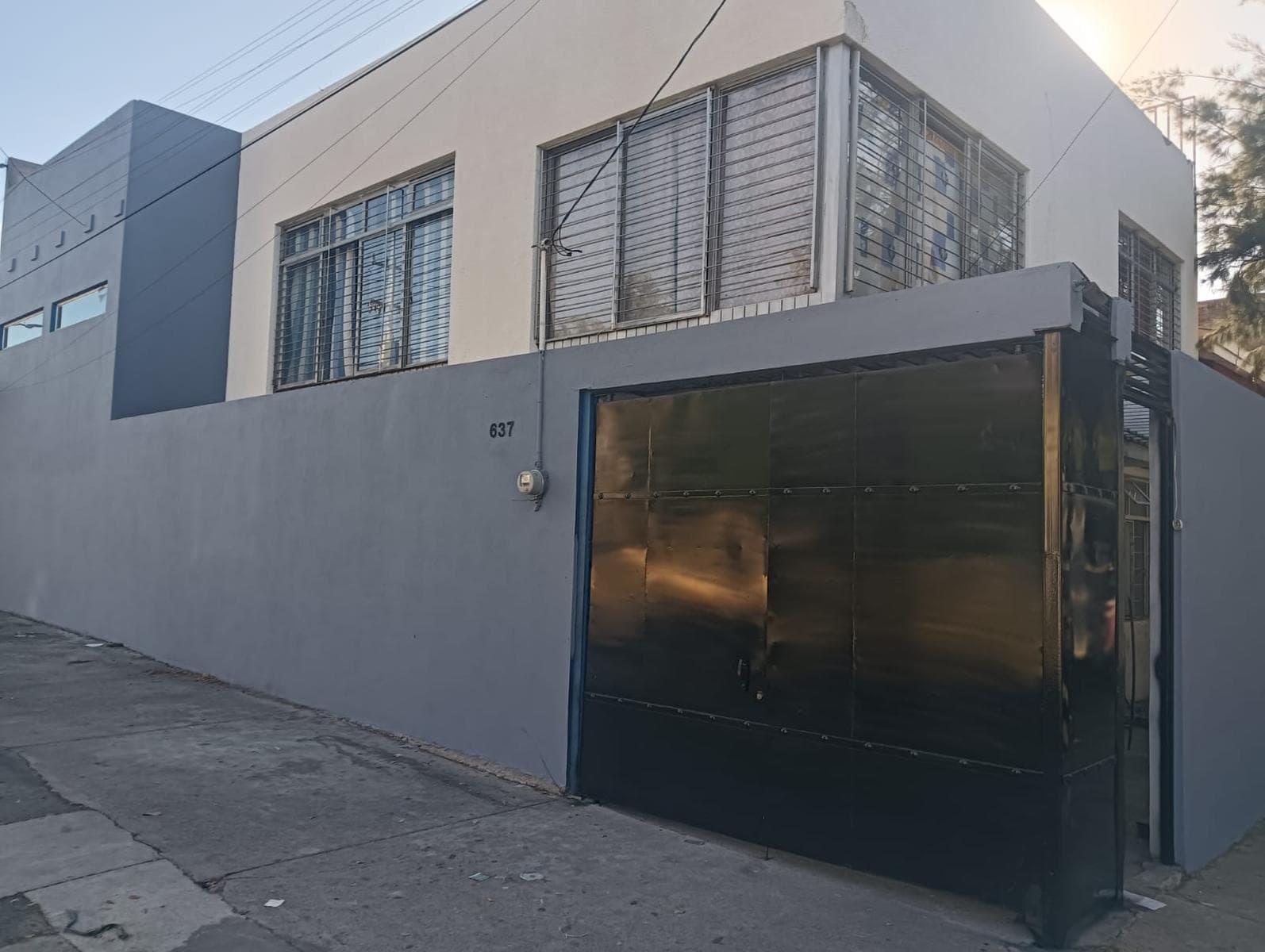House for sale at 637 Pedro Celestino Negrete Street, El Mirador Neighborhood, 44370 Guadalajara, Jalisco.