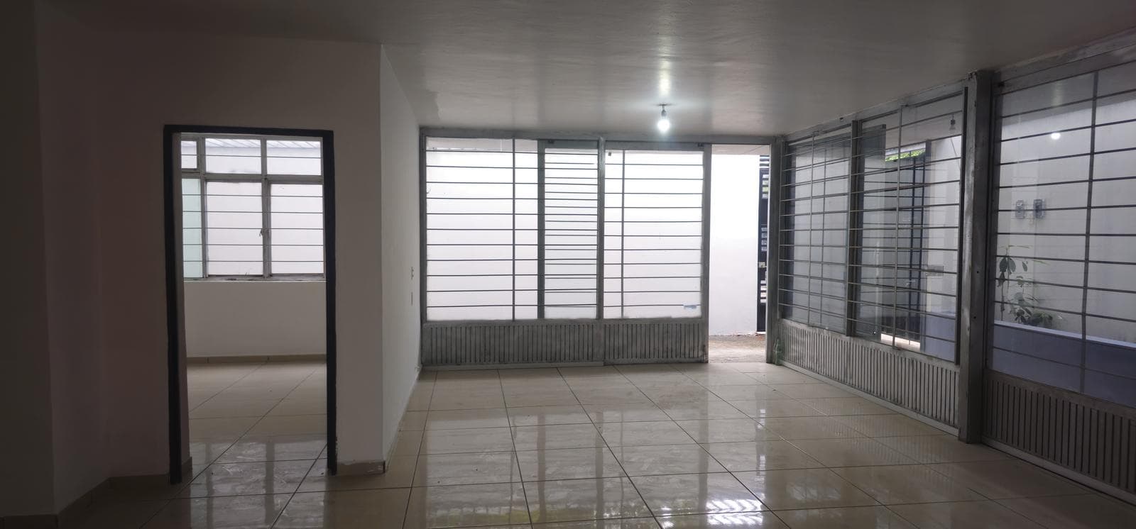 House for sale at 637 Pedro Celestino Negrete Street, El Mirador Neighborhood, 44370 Guadalajara, Jalisco.