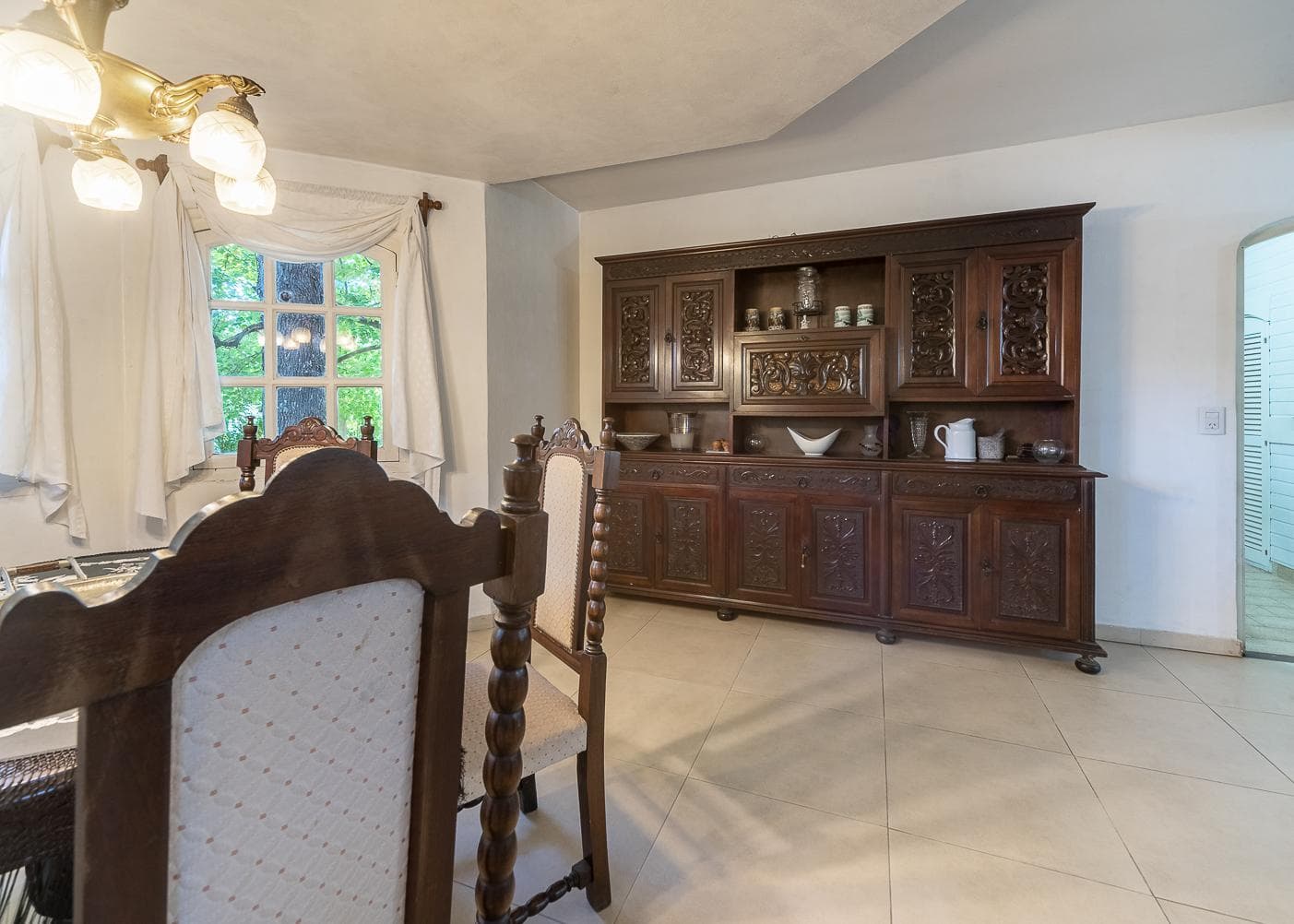 5-room house for sale in Mapuche Country Club, Pilar.