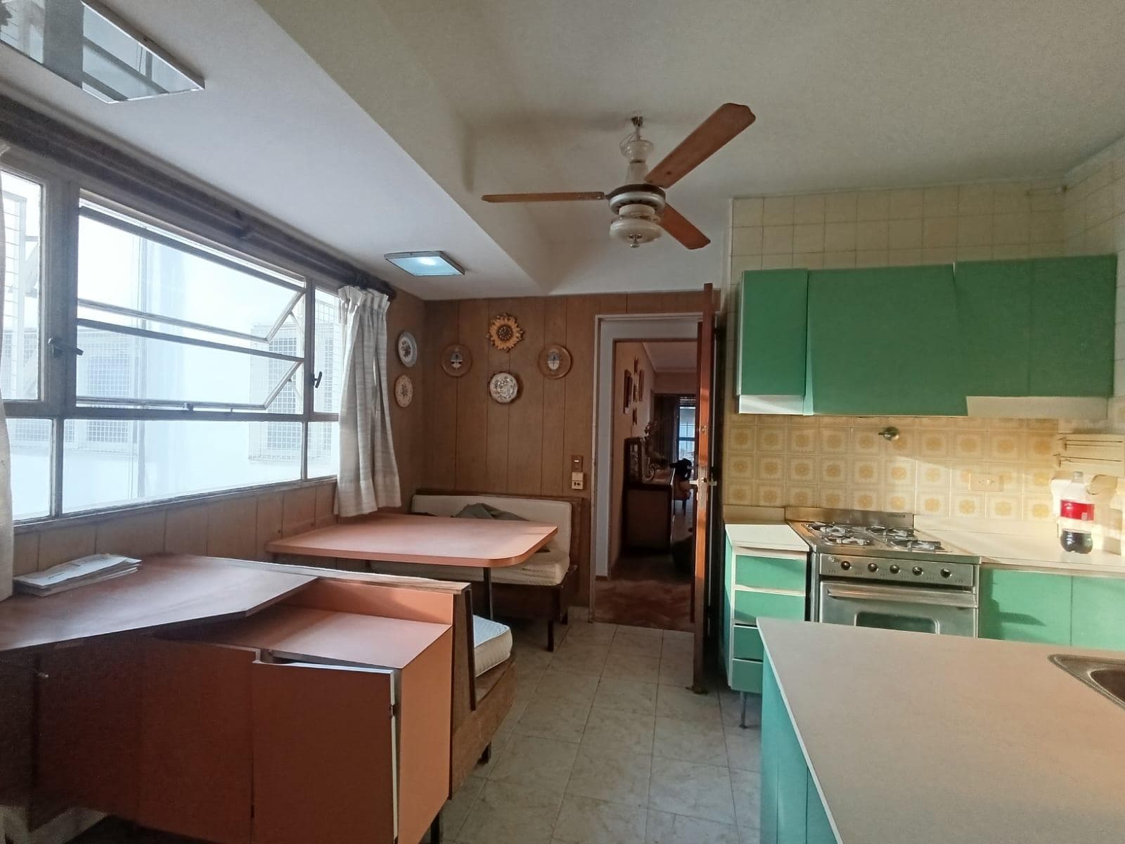 FOR SALE: 4-ROOM APARTMENT + MAID'S QUARTERS AND GARAGE IN BELGRANO