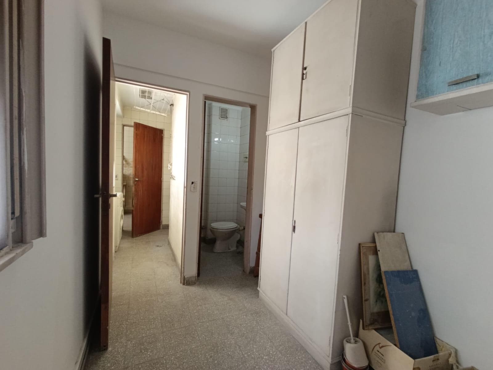 FOR SALE: 4-ROOM APARTMENT + MAID'S QUARTERS AND GARAGE IN BELGRANO