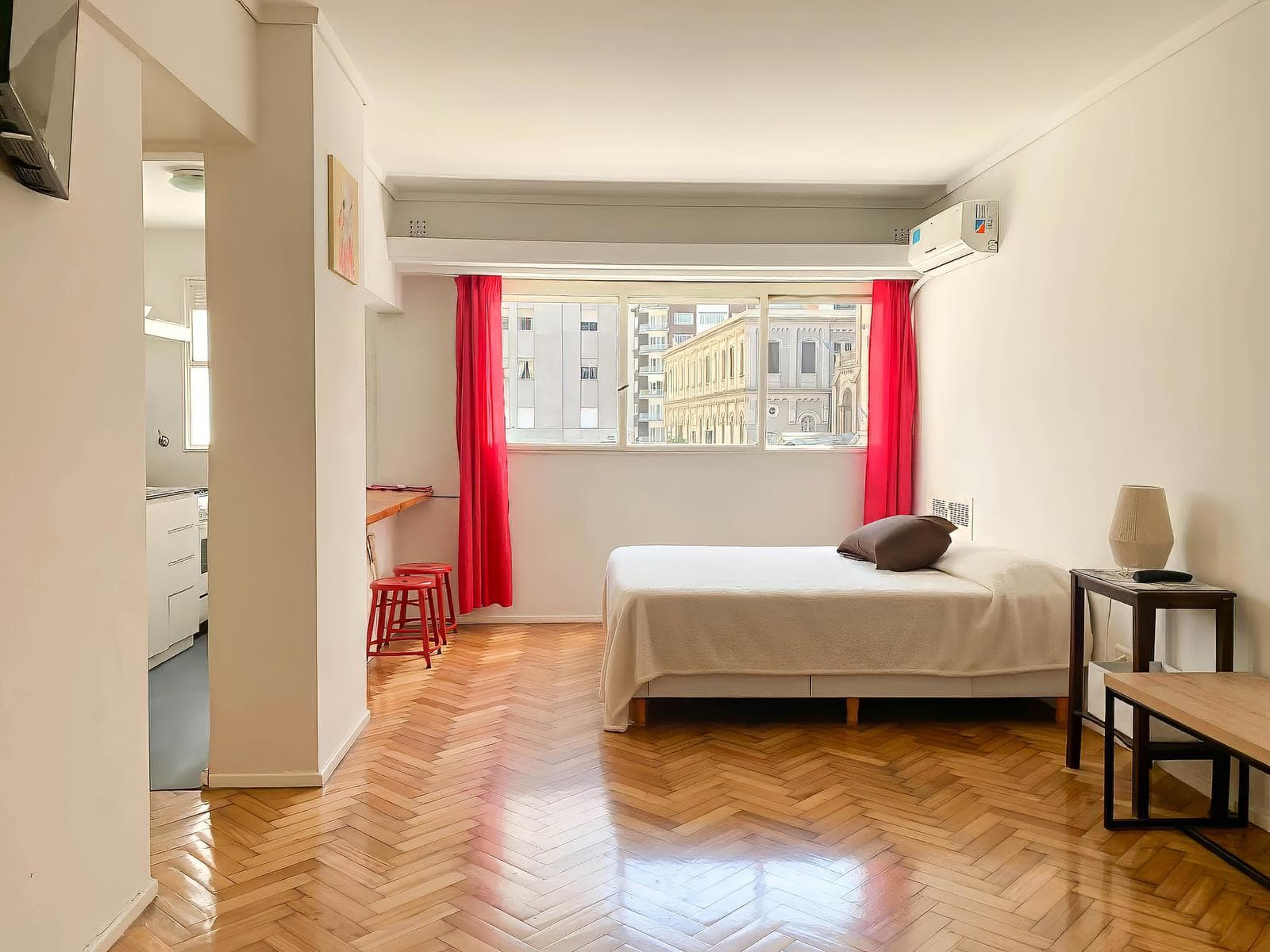 Studio Apartment for Rent in Retiro