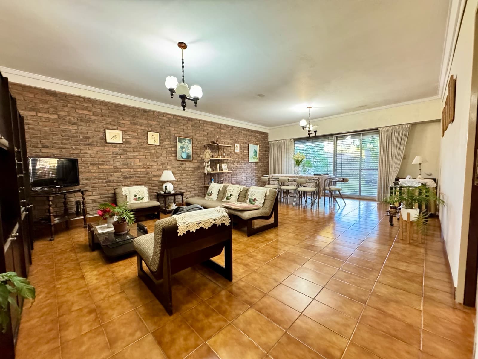 Large villa with an incredible garden in Olivos - Vicente López