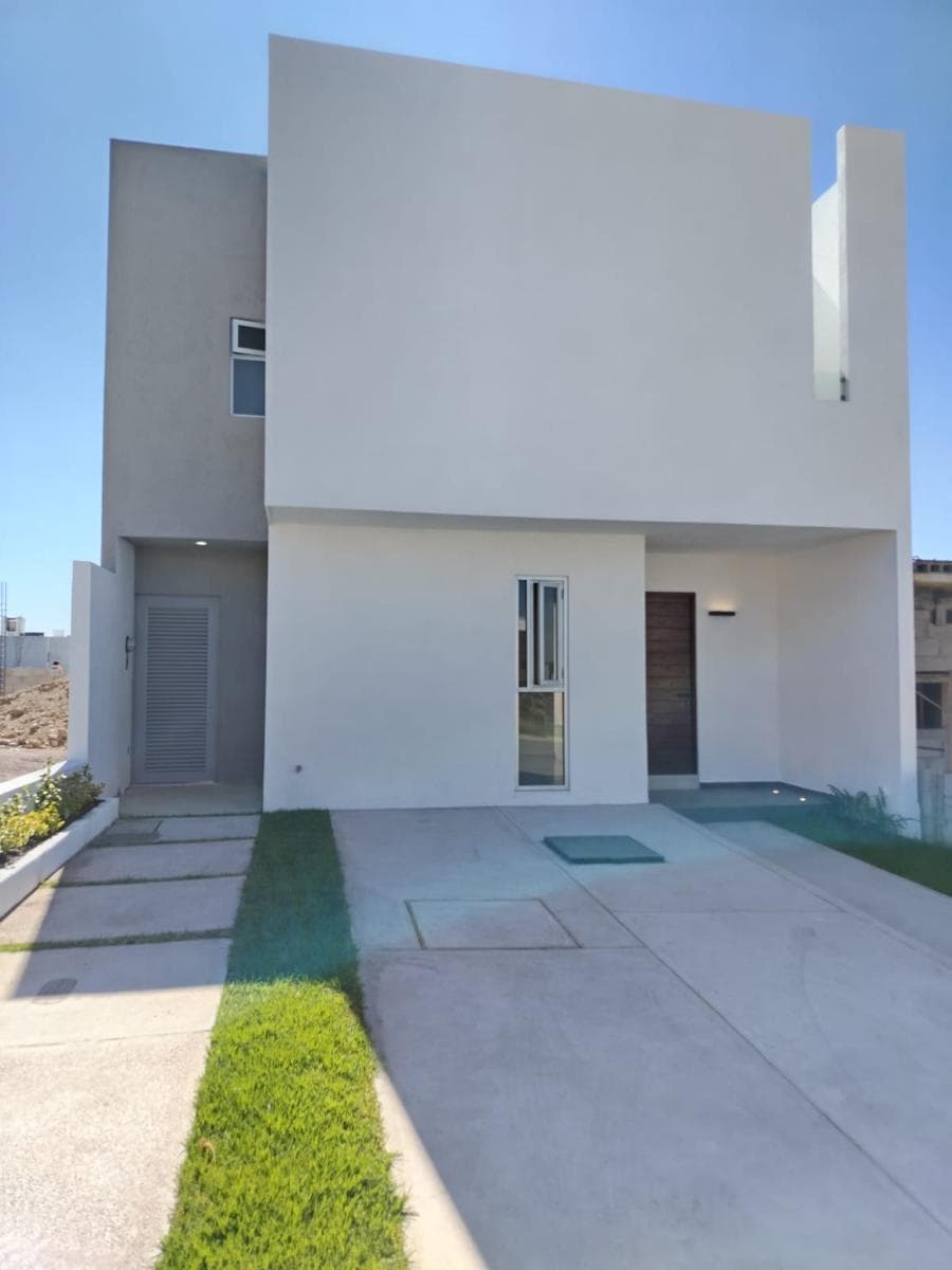 House for Sale in Real del Bosque