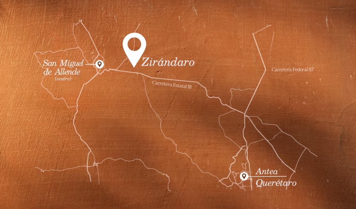 Land in Zirándaro