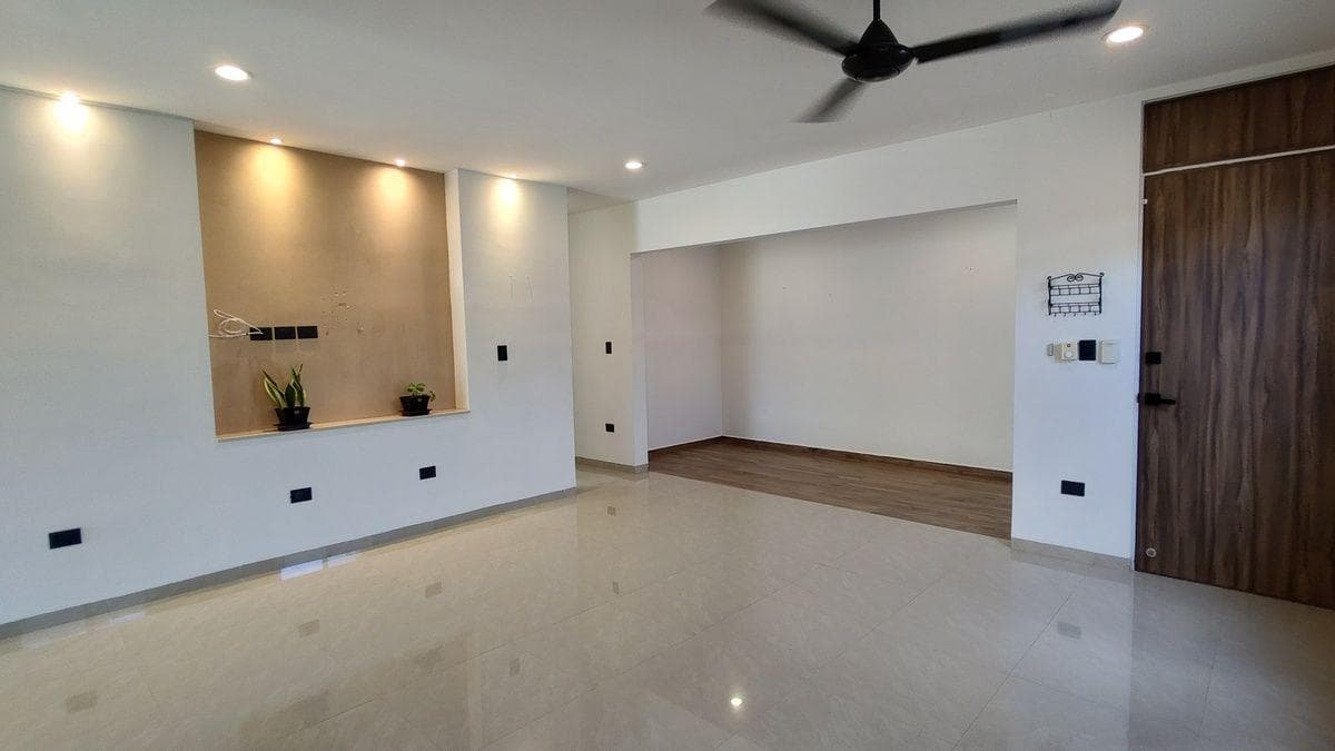 Corner house for sale north of Mérida in the Dzitya area. Equipped with a solar panel.