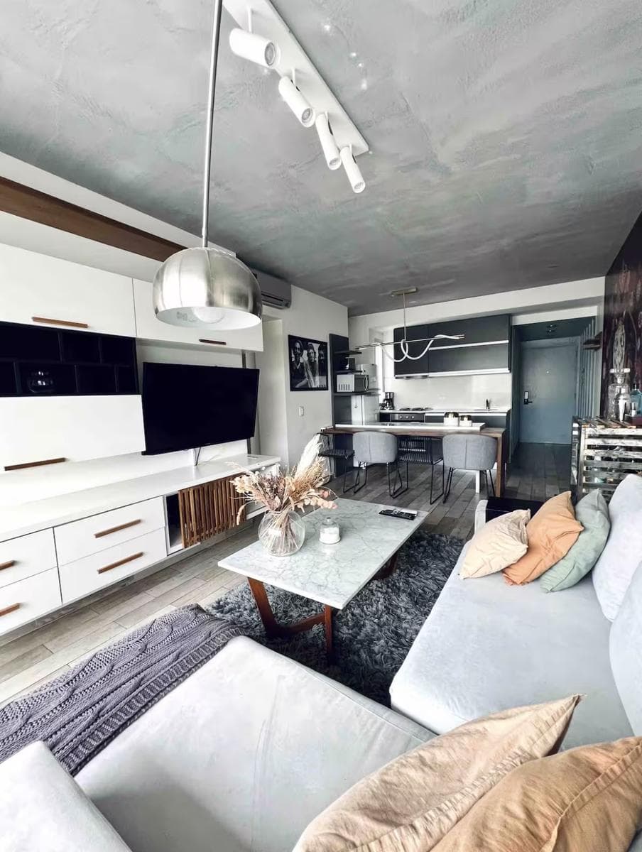3-room apartment with full amenities and security in a prime neighborhood of Palermo