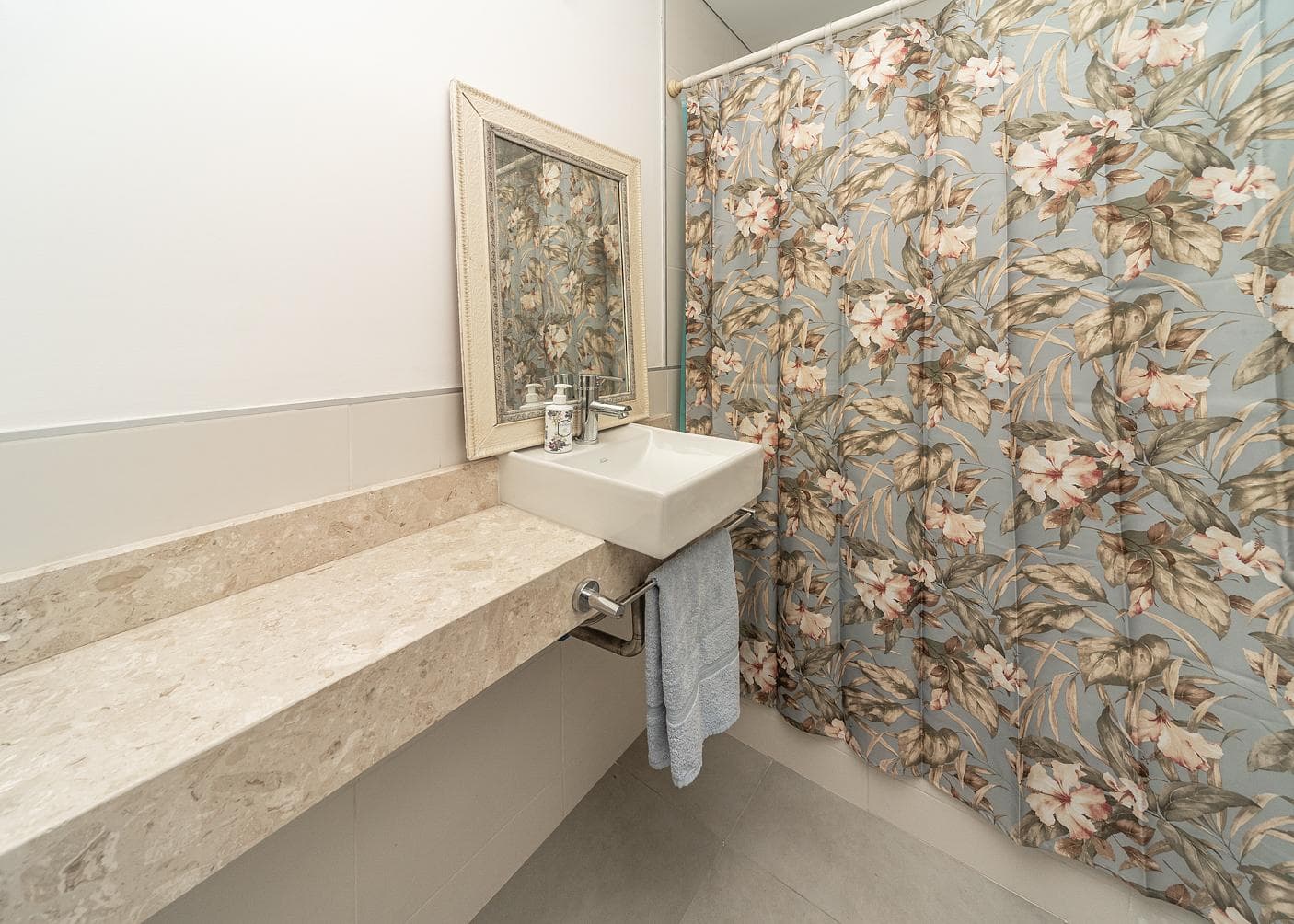 Studio apartment for sale or rent in Campus Norte, Vte. López.