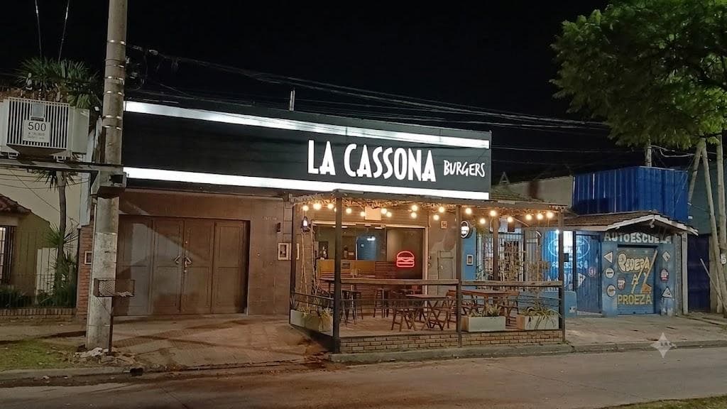 Casa 5 Amb Local Comercial Garage venta
