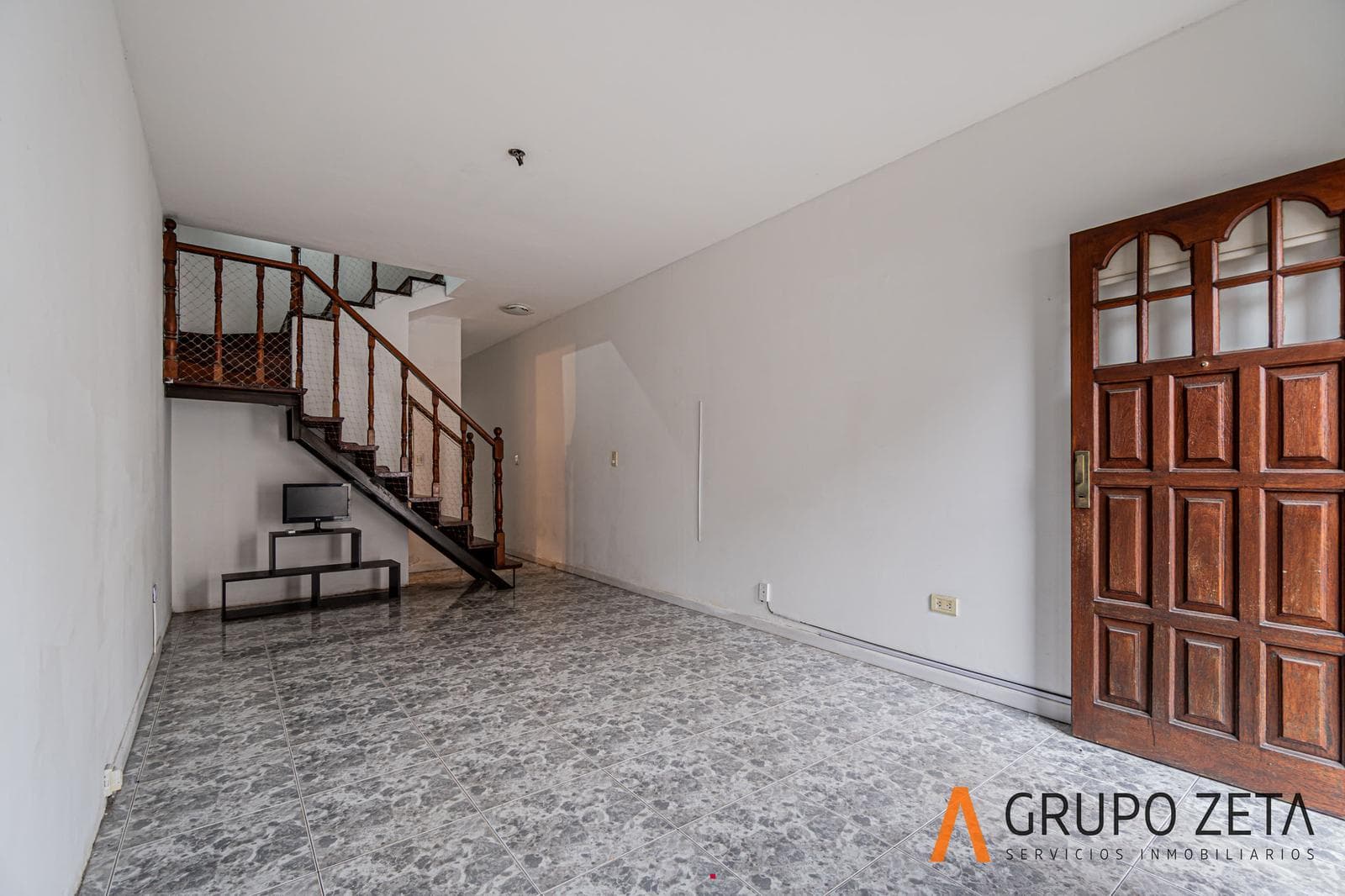 Bright Triplex for Sale with Garage in Ramos Mejía