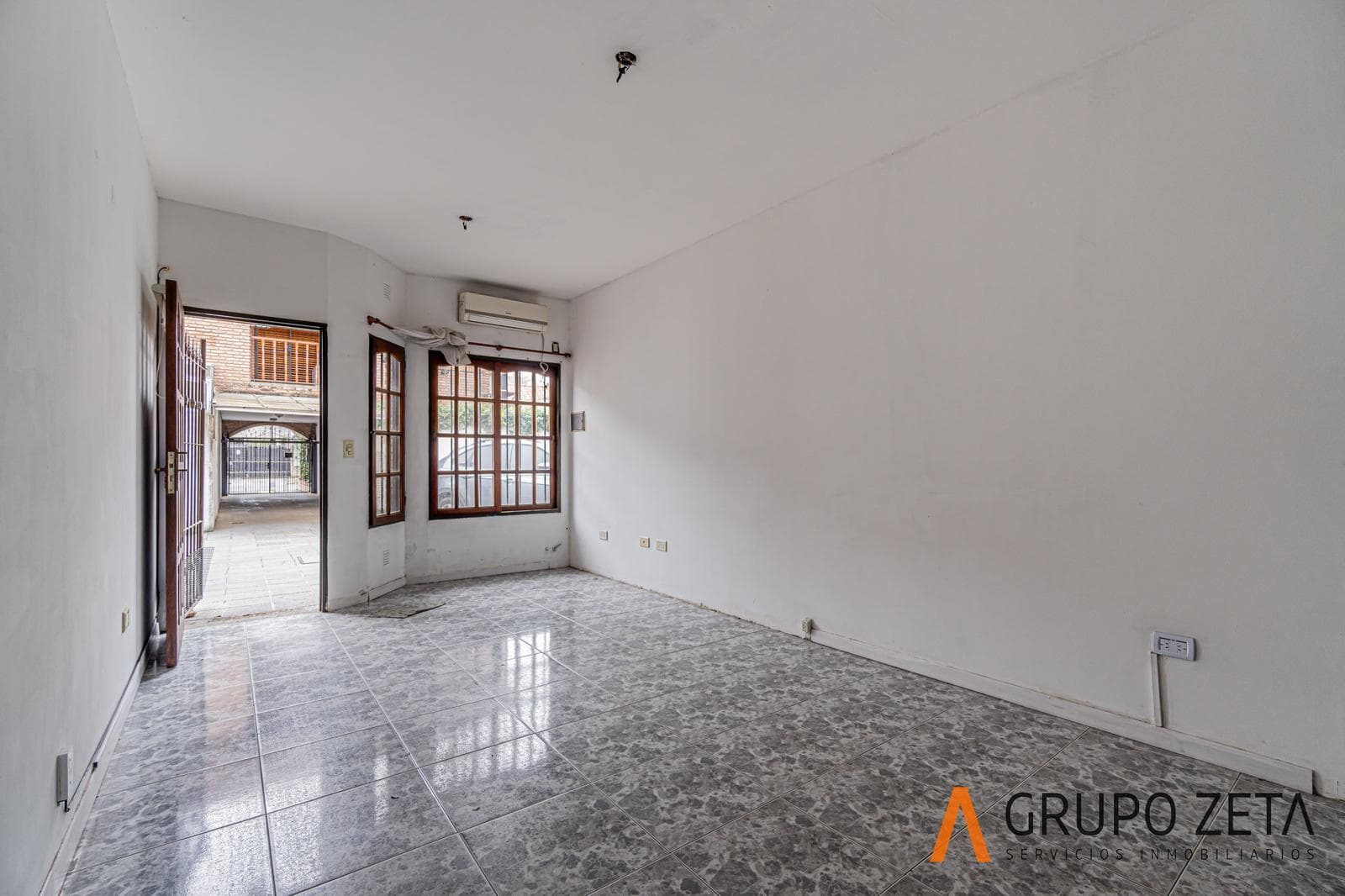 Bright Triplex for Sale with Garage in Ramos Mejía