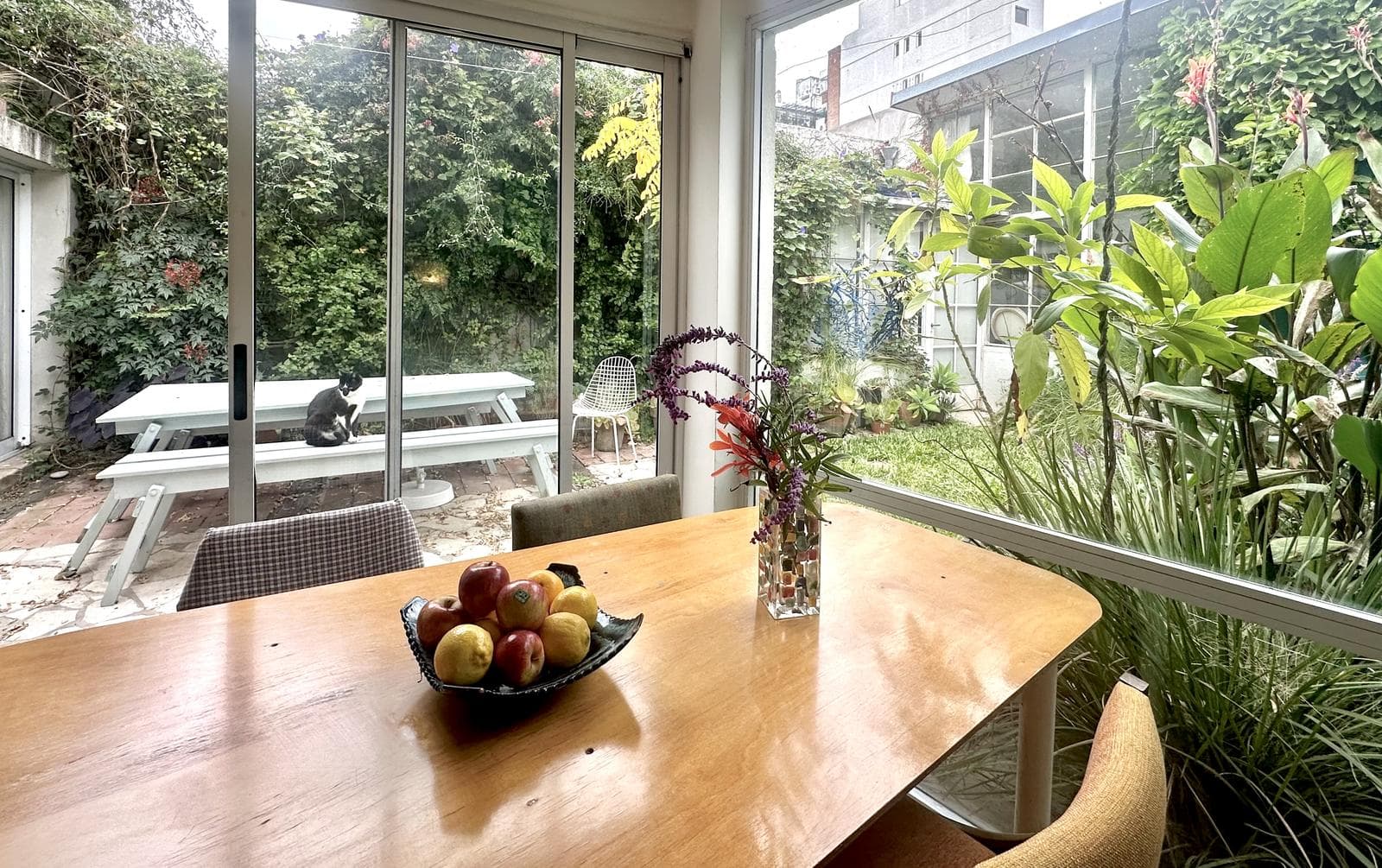 7-Room Penthouse for Sale with Garden in Colegiales