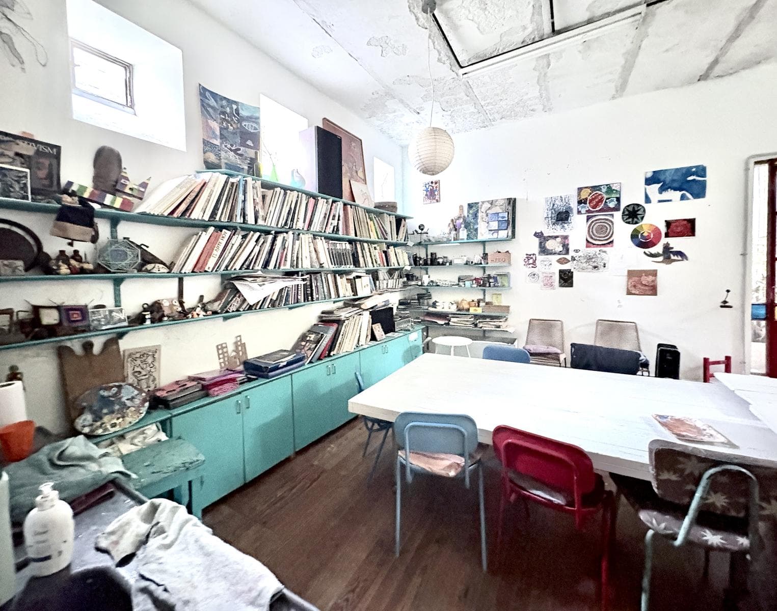 7-Room Penthouse for Sale with Garden in Colegiales