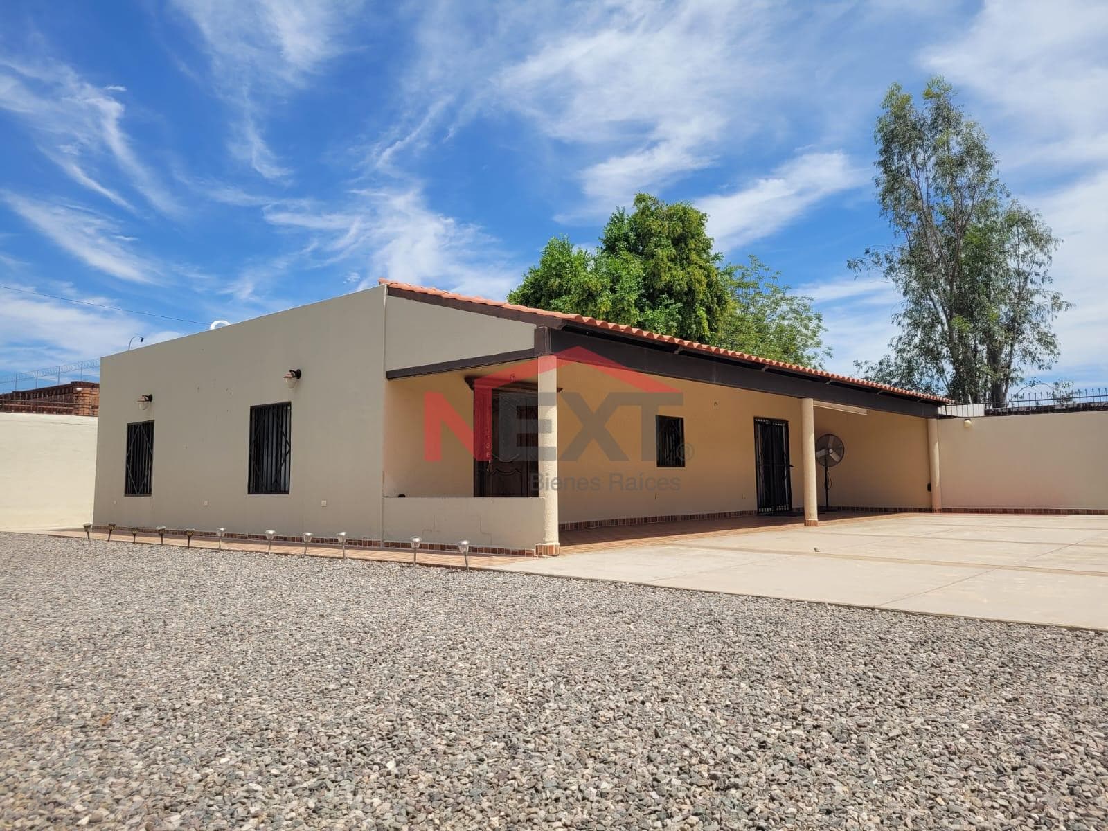 COUNTRY HOUSE FOR SALE IN SAN PEDRO EL SAUCITO