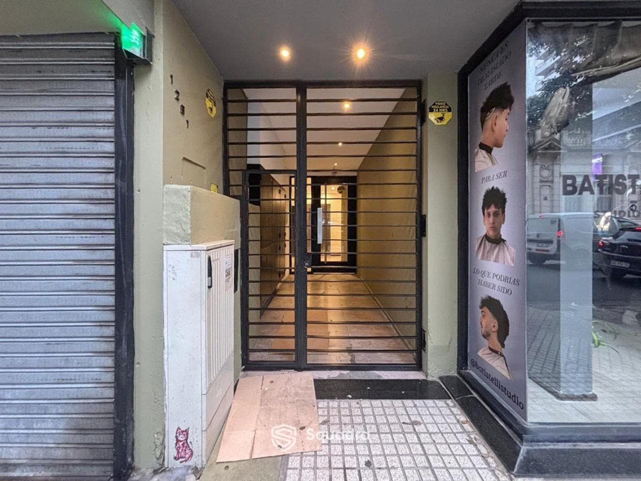 FOR RENT - Studio apartment with separate living area - Downtown, Rosario.