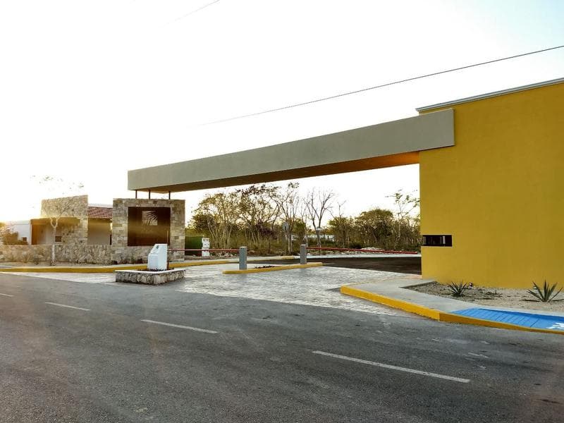 Lot on a Private Street in Campo Bravo Suytunchen, North of Mérida