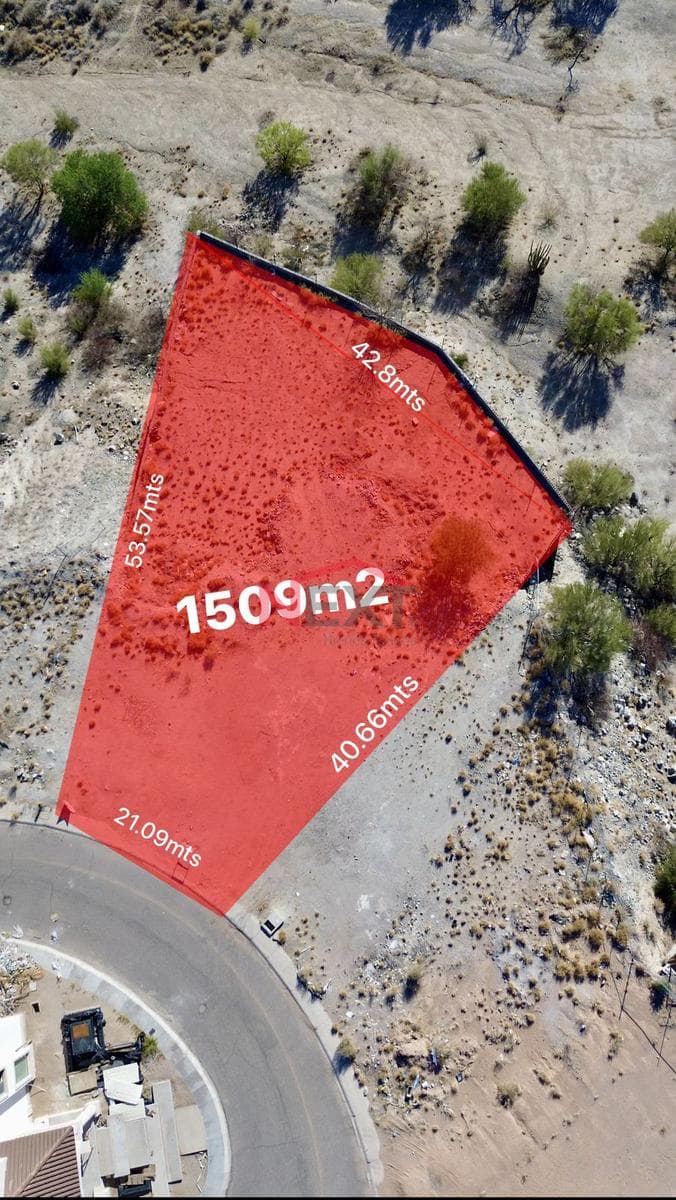 LAND FOR SALE IN THE PRIVADAS DEL PEDREGAL RESIDENTIAL COMPLEX