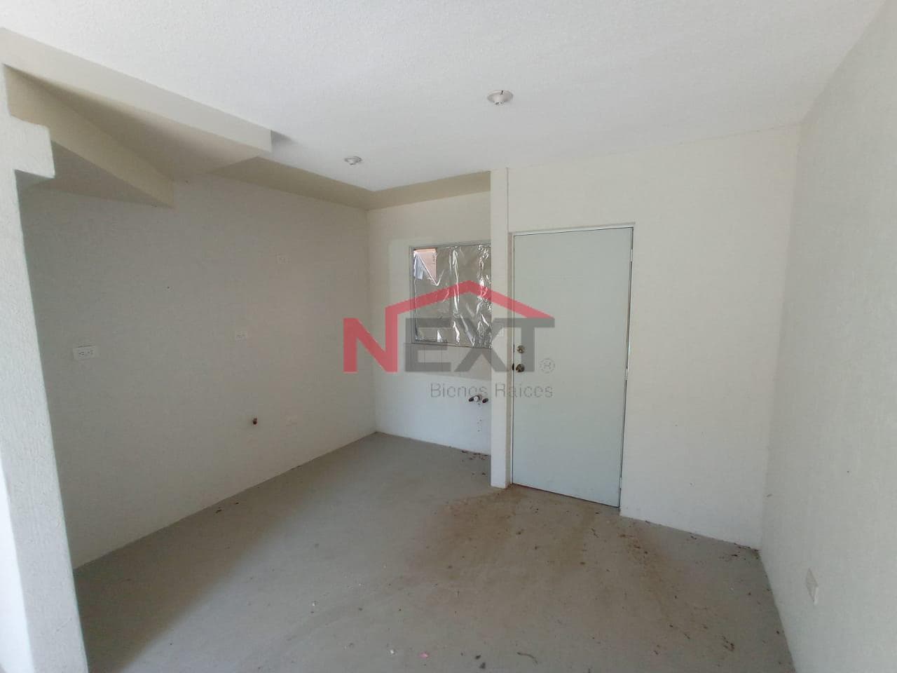 HOUSE FOR SALE IN PRIVADAS DEL REY, SANTA CLARA SECTION