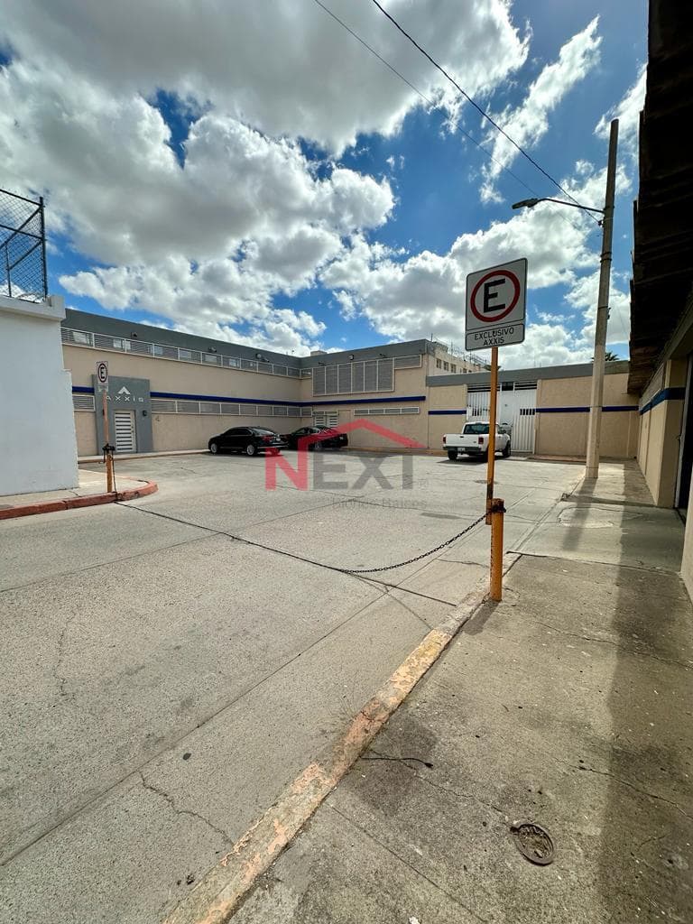 OFFICE FOR RENT IN THE CENTRO NEIGHBORHOOD