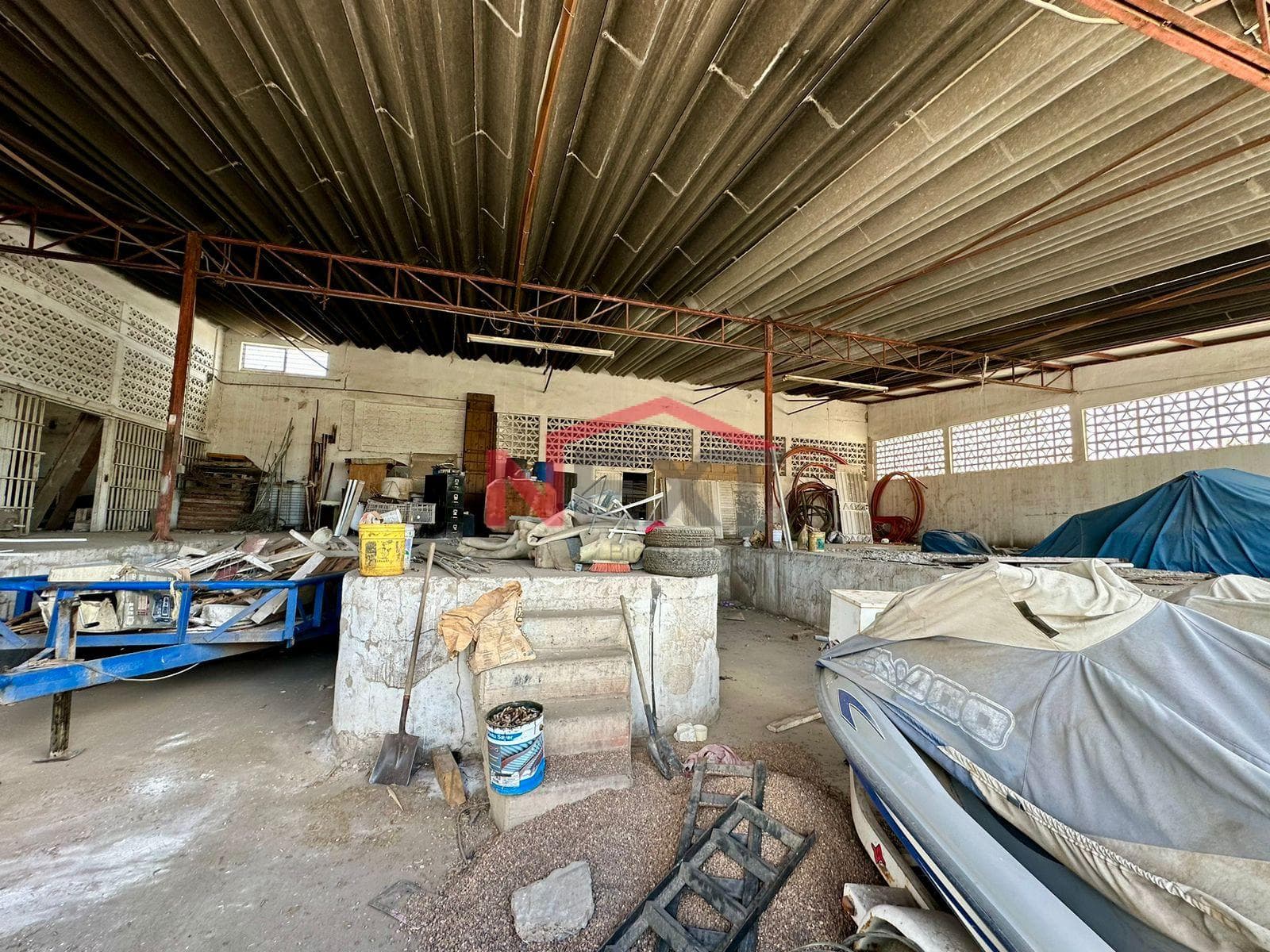WAREHOUSE FOR RENT IN THE CENTRO NEIGHBORHOOD