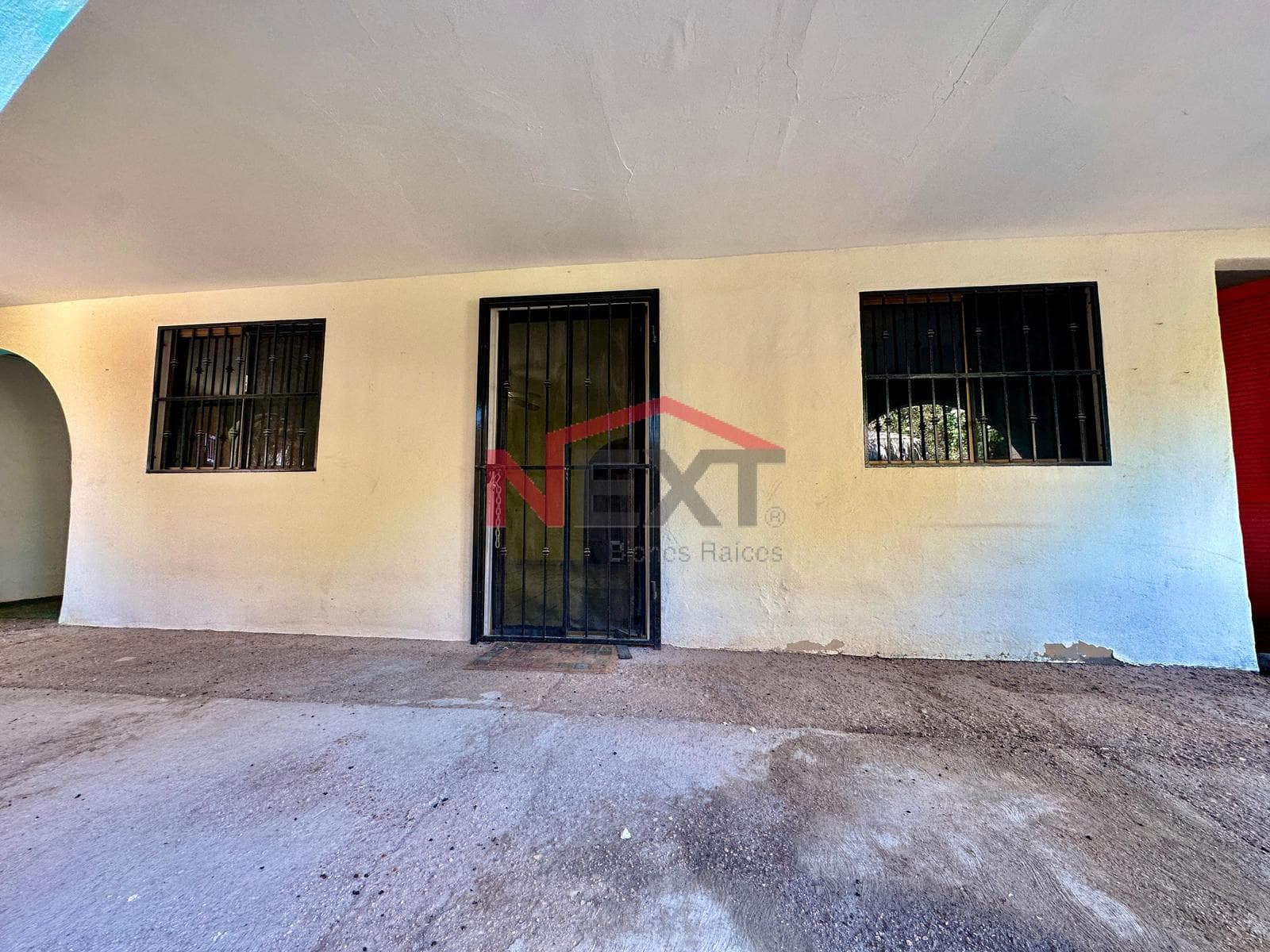 HOUSE FOR SALE IN BAHIA DE KINO