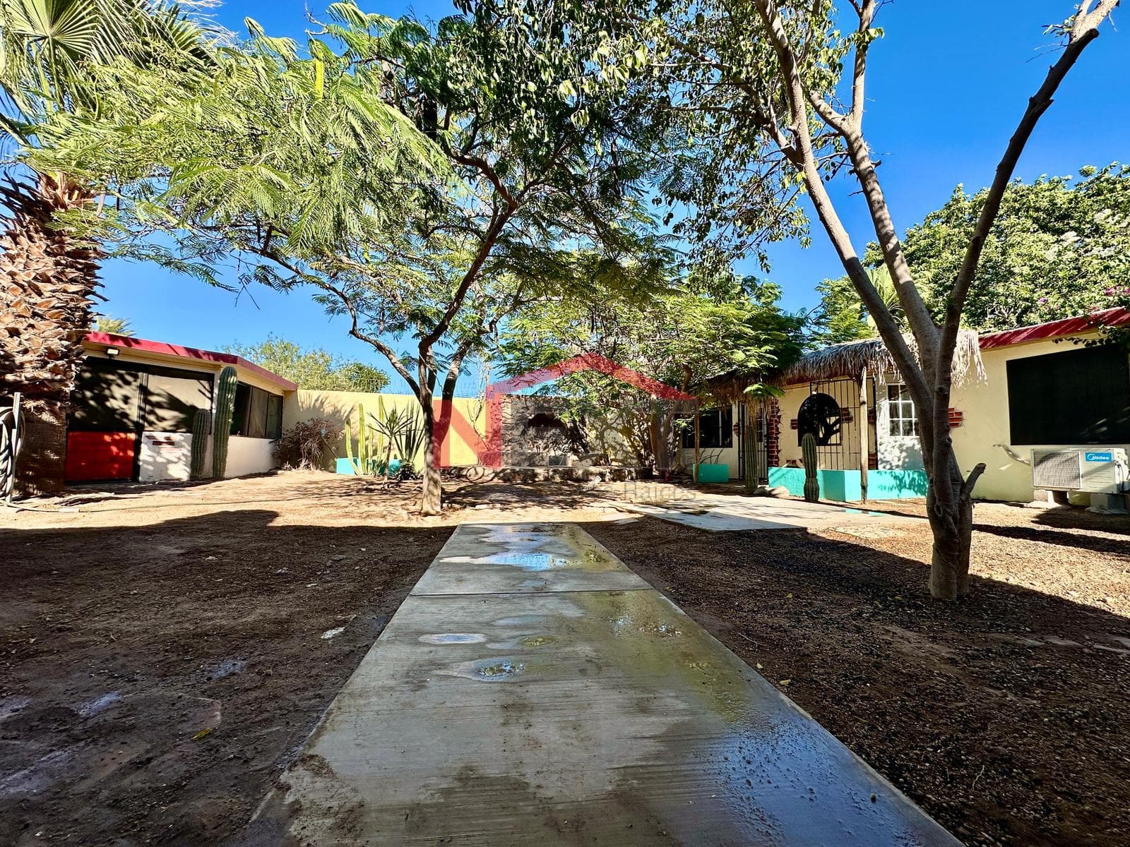 HOUSE FOR SALE IN BAHIA DE KINO