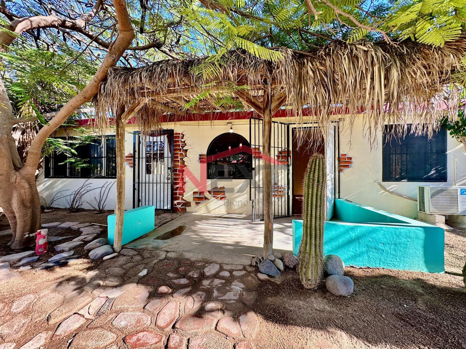 HOUSE FOR SALE IN BAHIA DE KINO