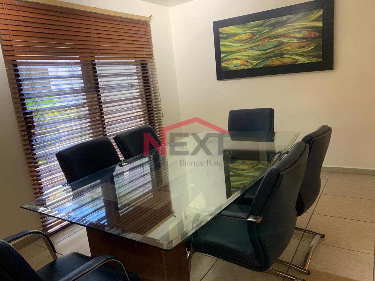 OFFICE FOR RENT IN THE CENTENARIO NEIGHBORHOOD