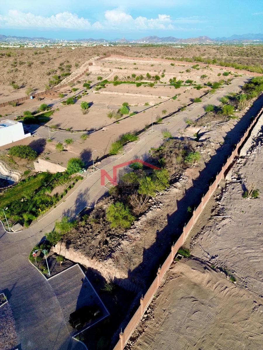 LAND FOR SALE IN ALTOZANO RESIDENCIAL