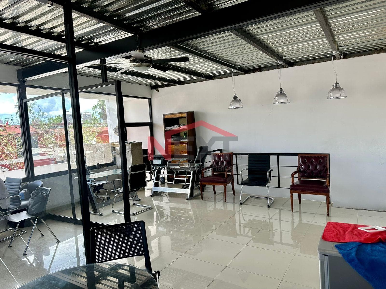OFFICE FOR RENT IN THE CENTENRIO NEIGHBORHOOD