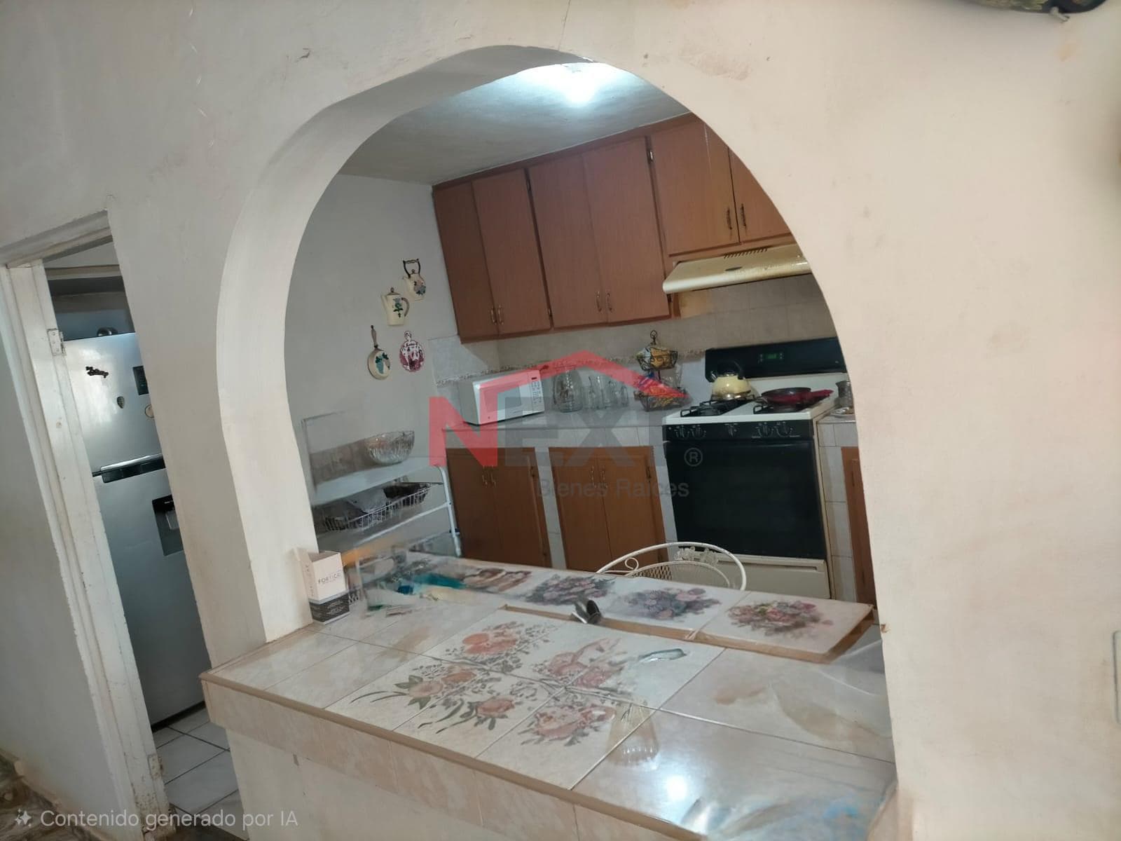 HOUSE FOR SALE WITH ADJOINING LAND IN COL. SAHUARO FINAL