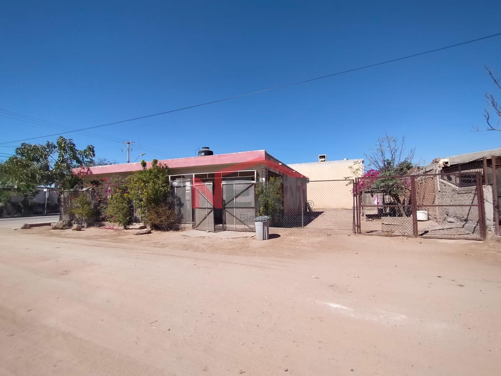 HOUSE FOR SALE WITH ADJOINING LAND IN COL. SAHUARO FINAL