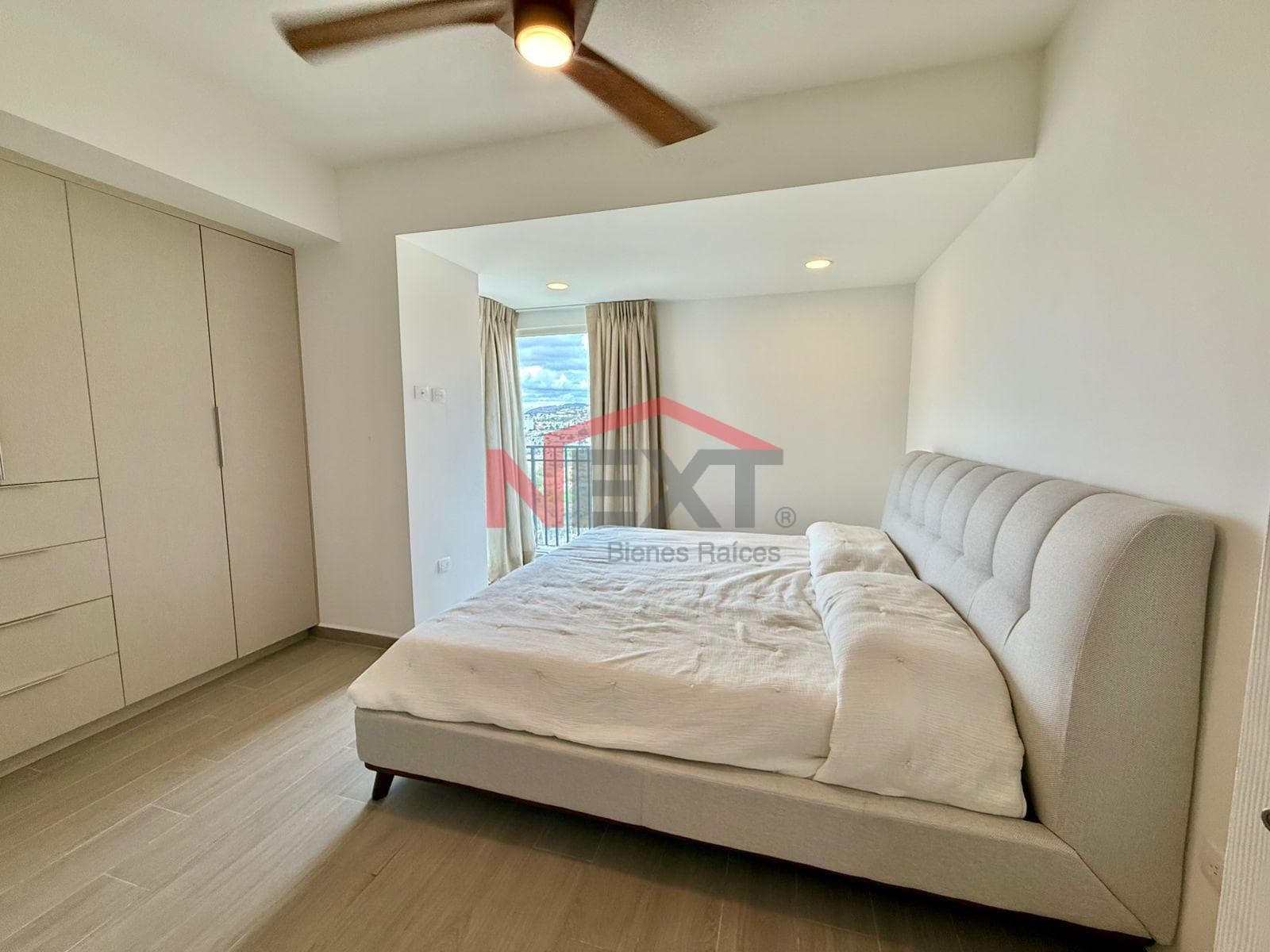 APARTMENT FOR SALE AT ALATORRE 1122