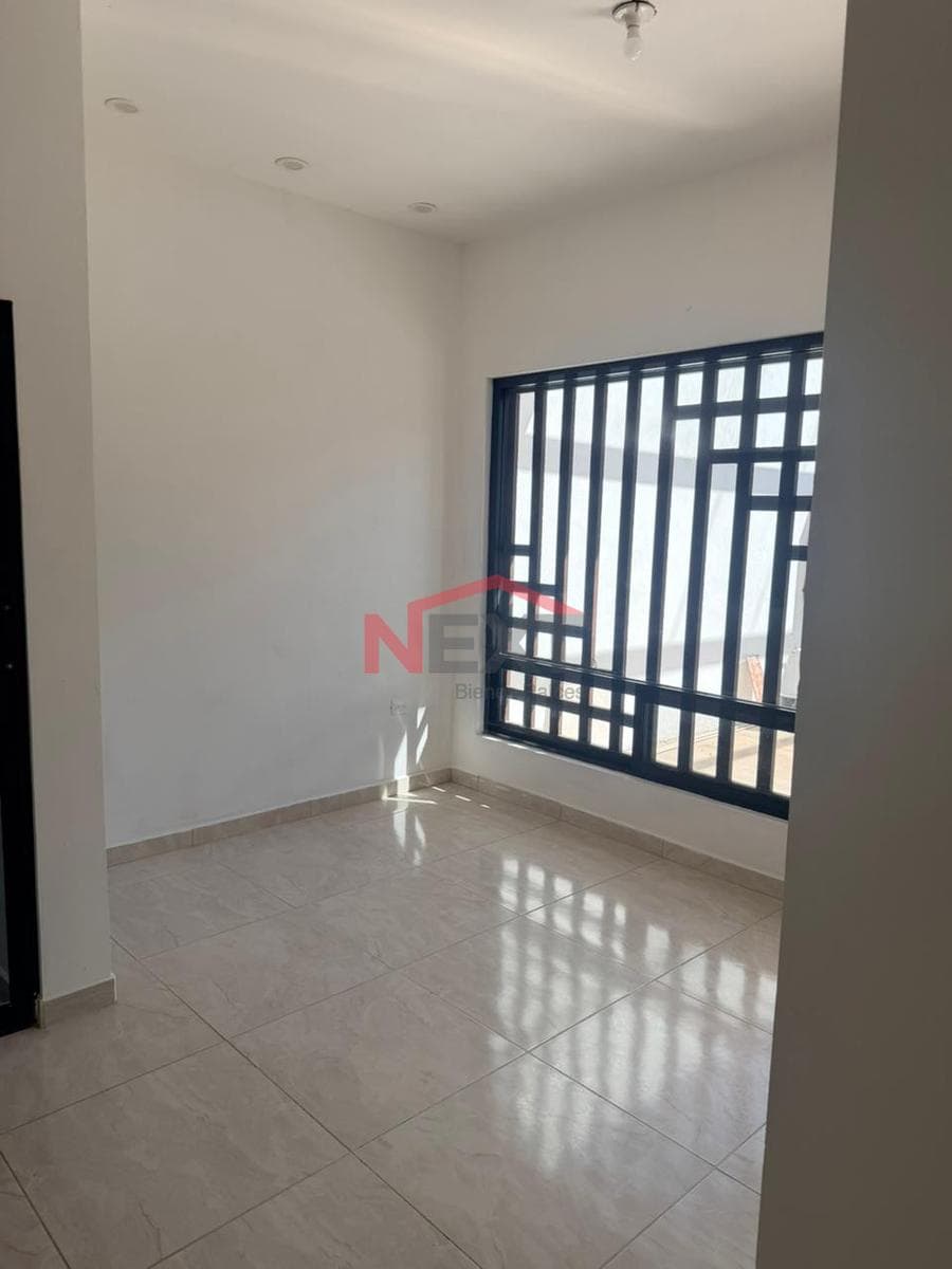OFFICE FOR RENT IN THE BALDERRAMA NEIGHBORHOOD