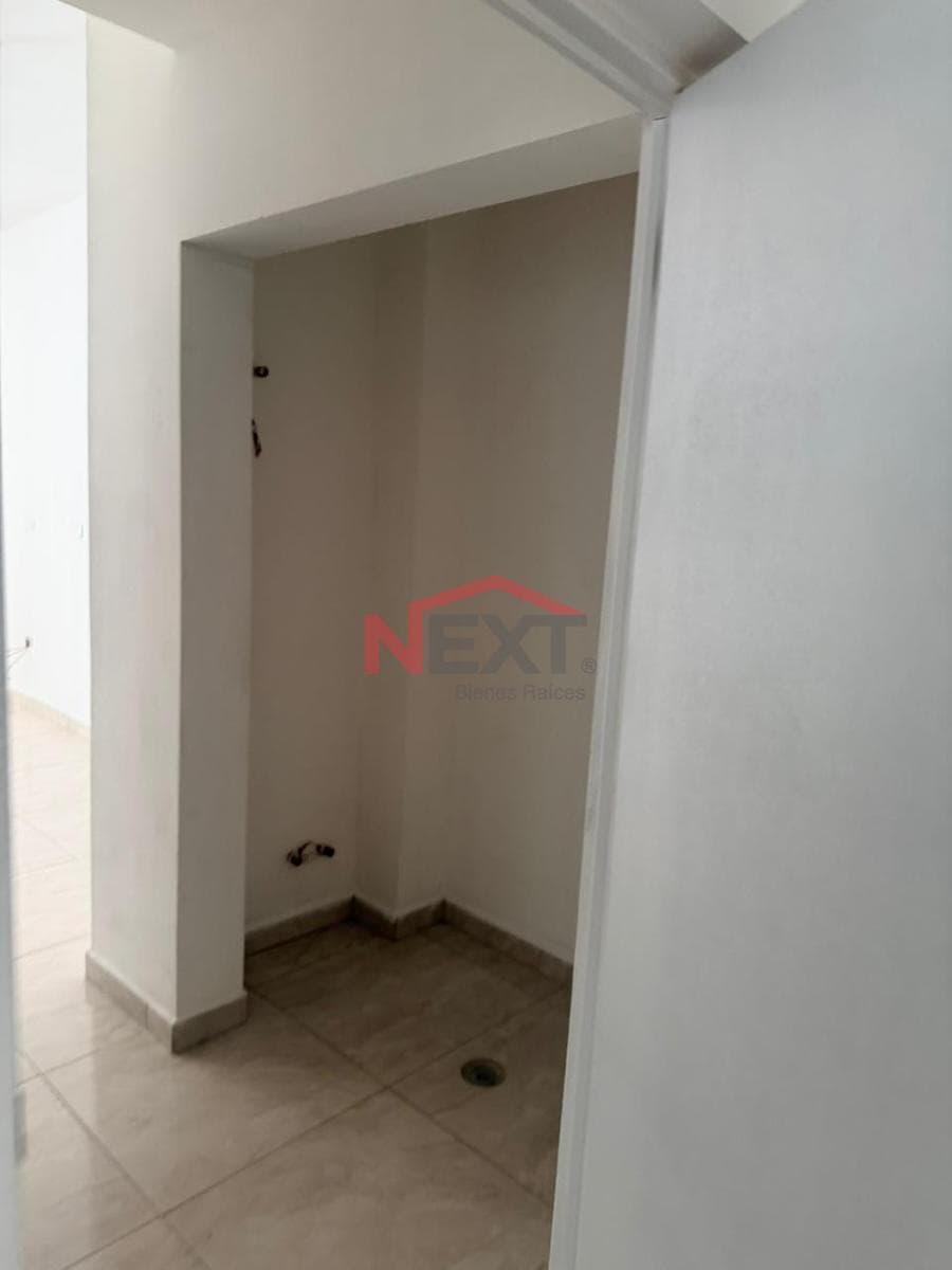 OFFICE FOR RENT IN THE BALDERRAMA NEIGHBORHOOD