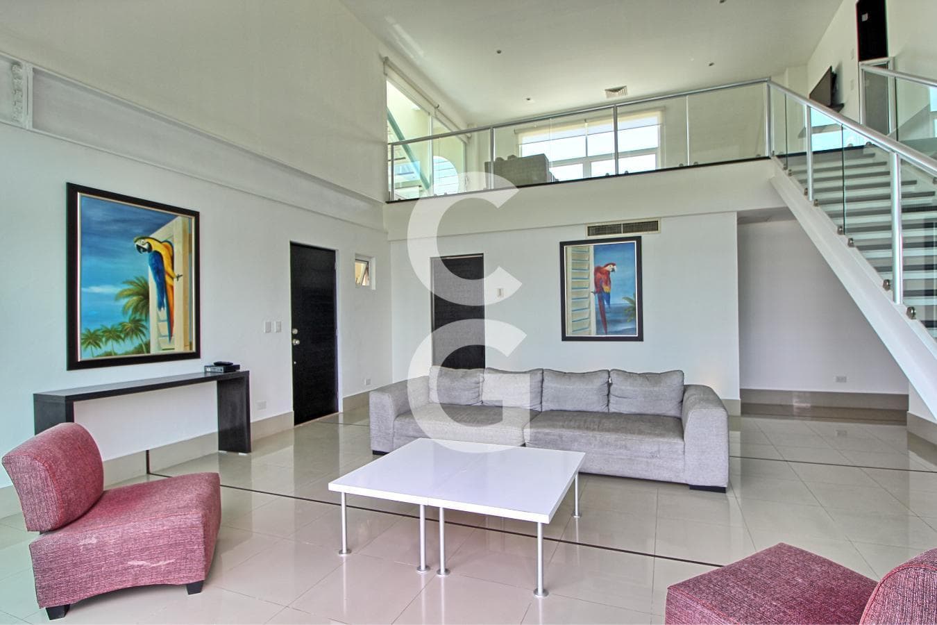 Apartment for Sale and Rent in Marina Turquesa, in the Lagos del Sol Residential Complex, with a Lake View