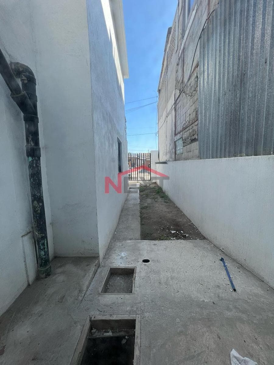 House for Sale in Ensenada, B.C., Col. Marquez de Leon