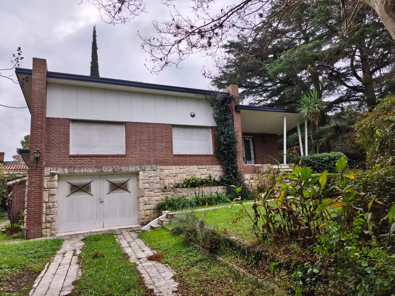 3-Bedroom House for Sale in Cabana