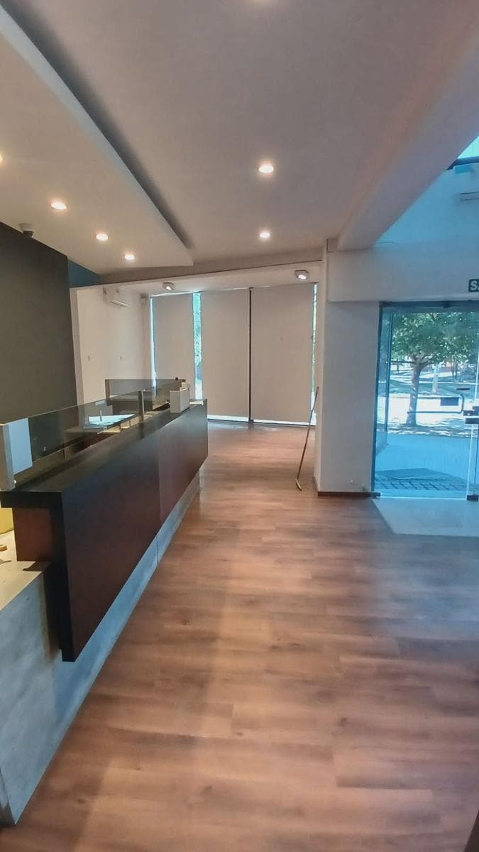IMPORTANT: Office for RENT