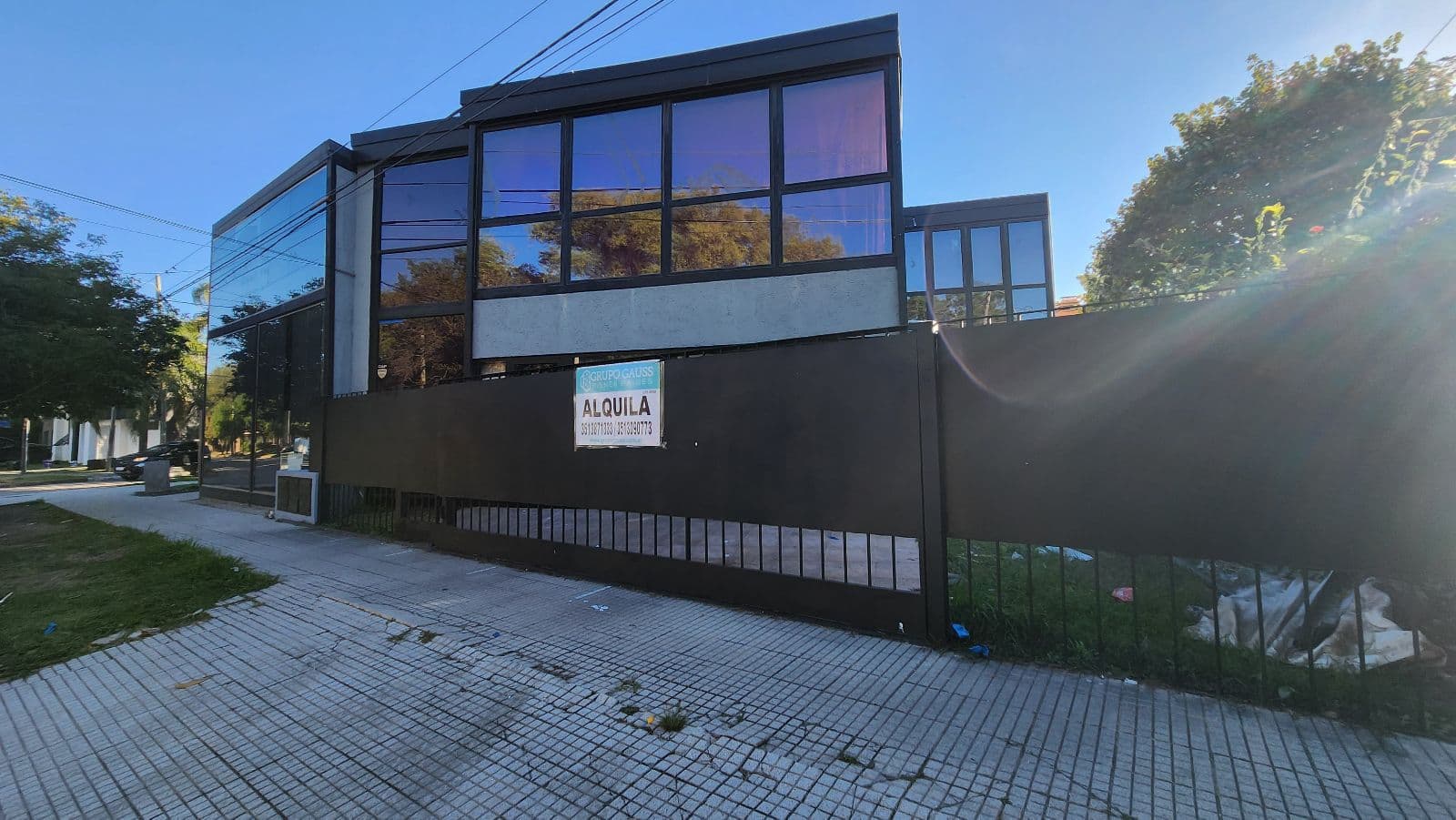 IMPORTANT: Office for RENT