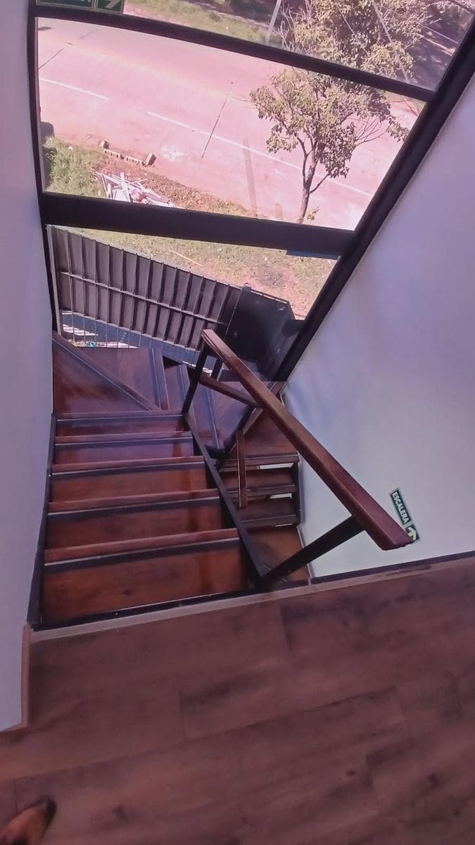 IMPORTANT: Office for RENT