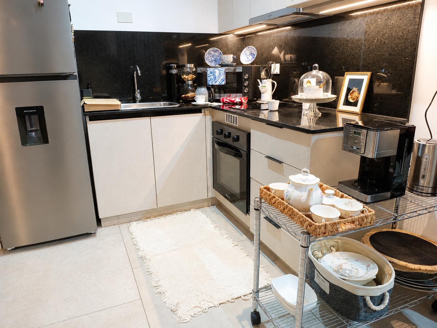 Apartment in Palermo—1.1/2-room—Brand-new—Street-facing—Balcony—Amenities