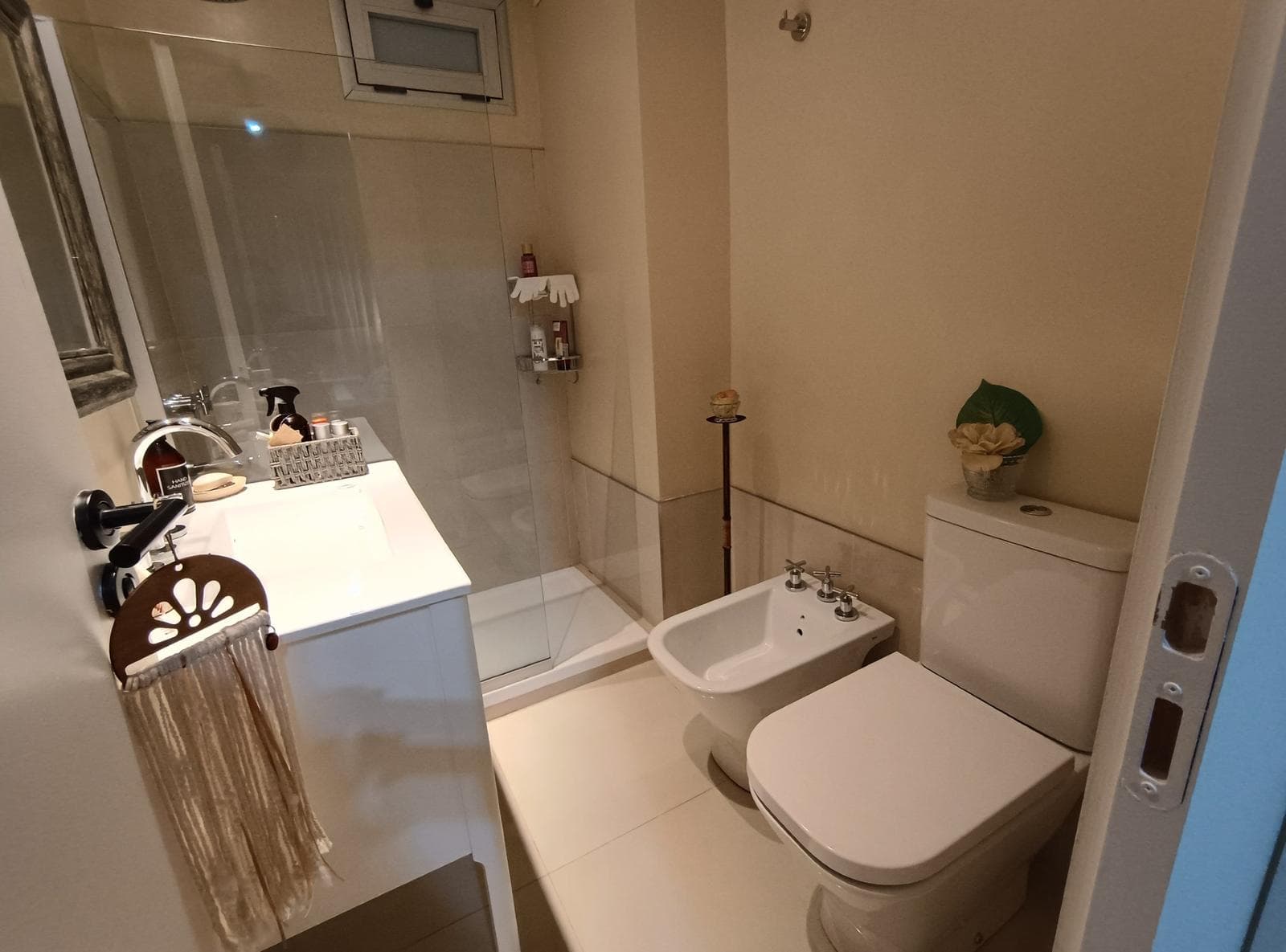 Apartment in Palermo—1.1/2-room—Brand-new—Street-facing—Balcony—Amenities
