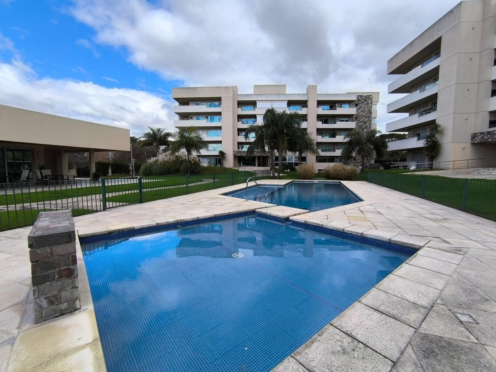 MAI TEI Altos del Chateau Apartment