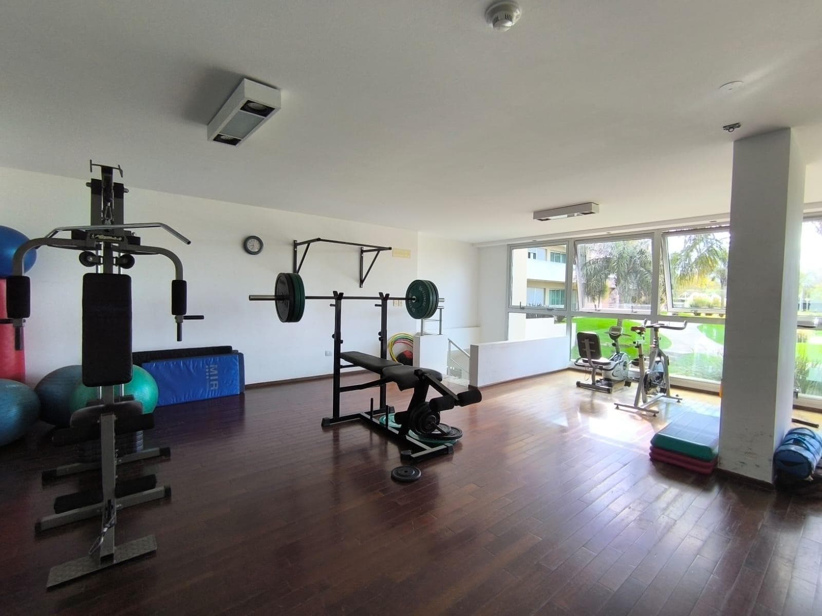 MAI TEI Altos del Chateau Apartment