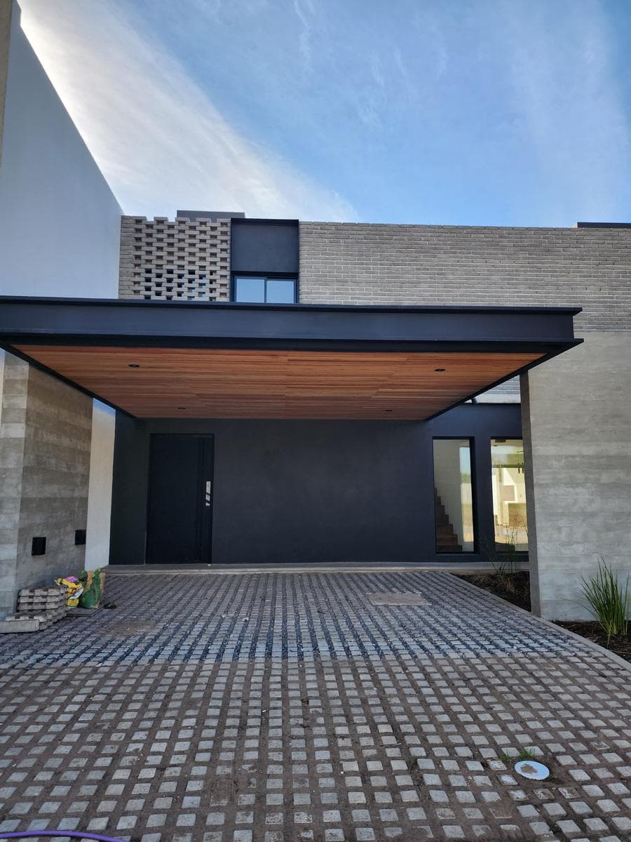 Duplex for sale in the Southern District - M28 - L87 - Lot size: 181 m - Living area: 131 m
