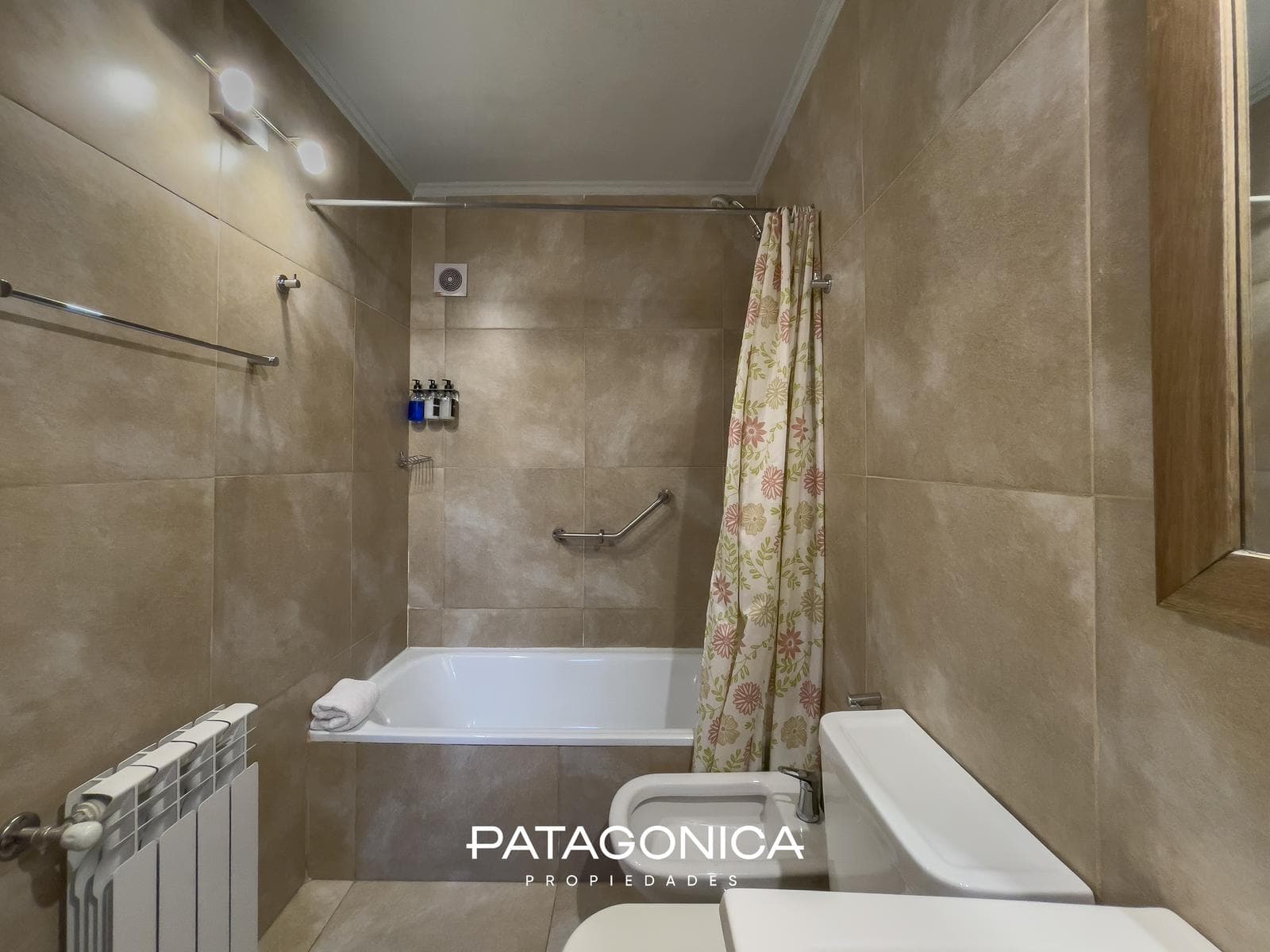 2-ROOM APARTMENT FOR SALE WITH LAKE VIEW, VILLA LA ANGOSTURA