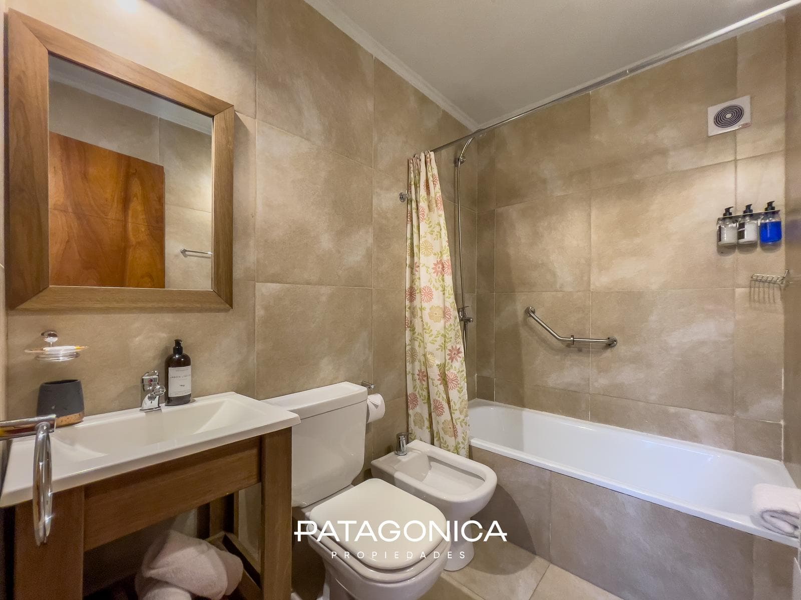 2-ROOM APARTMENT FOR SALE WITH LAKE VIEW, VILLA LA ANGOSTURA