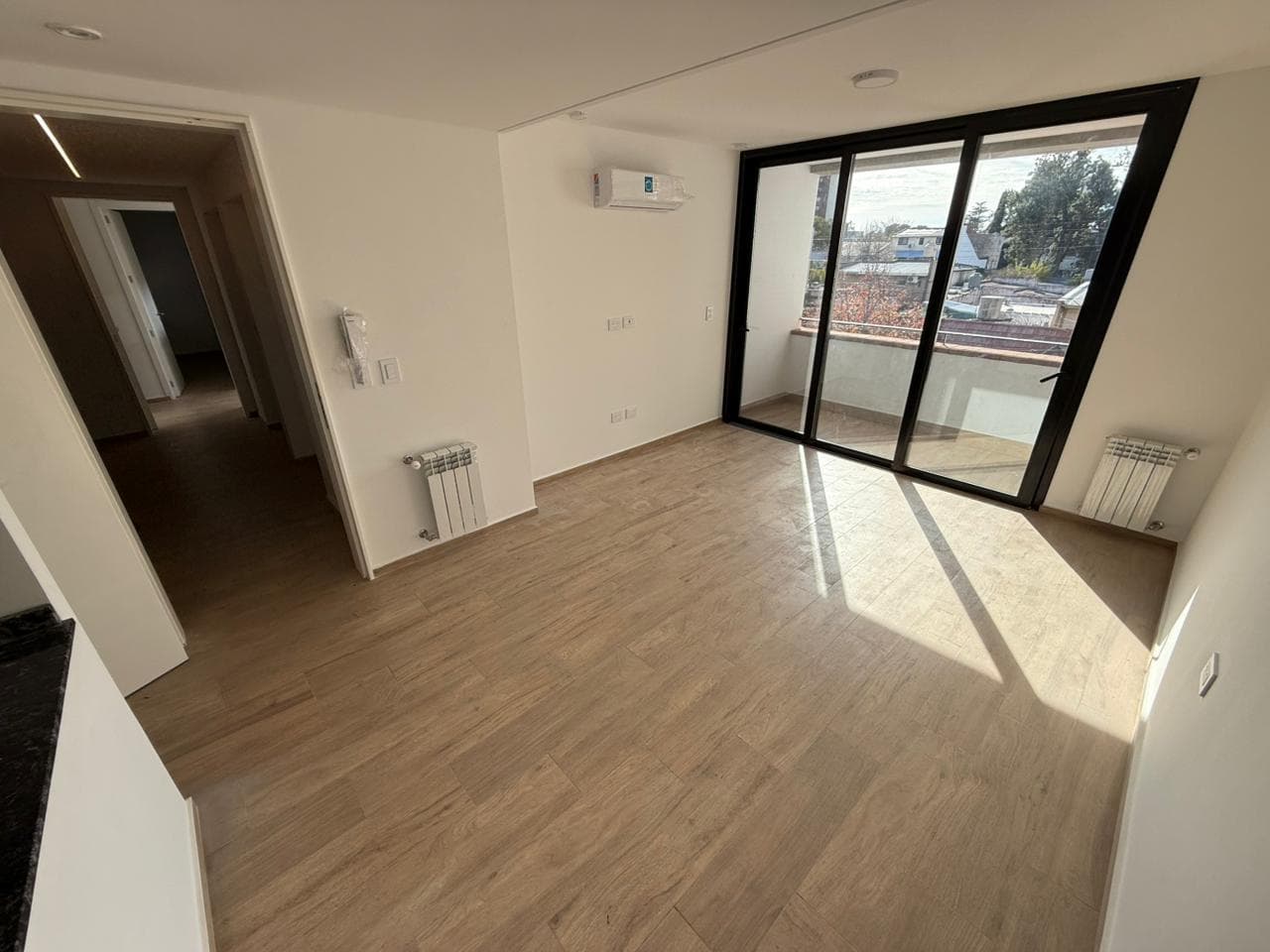 BRAND-NEW 2-ROOM APARTMENT FOR SALE WITH GARAGE AND UTILITY ROOM IN QUILMES